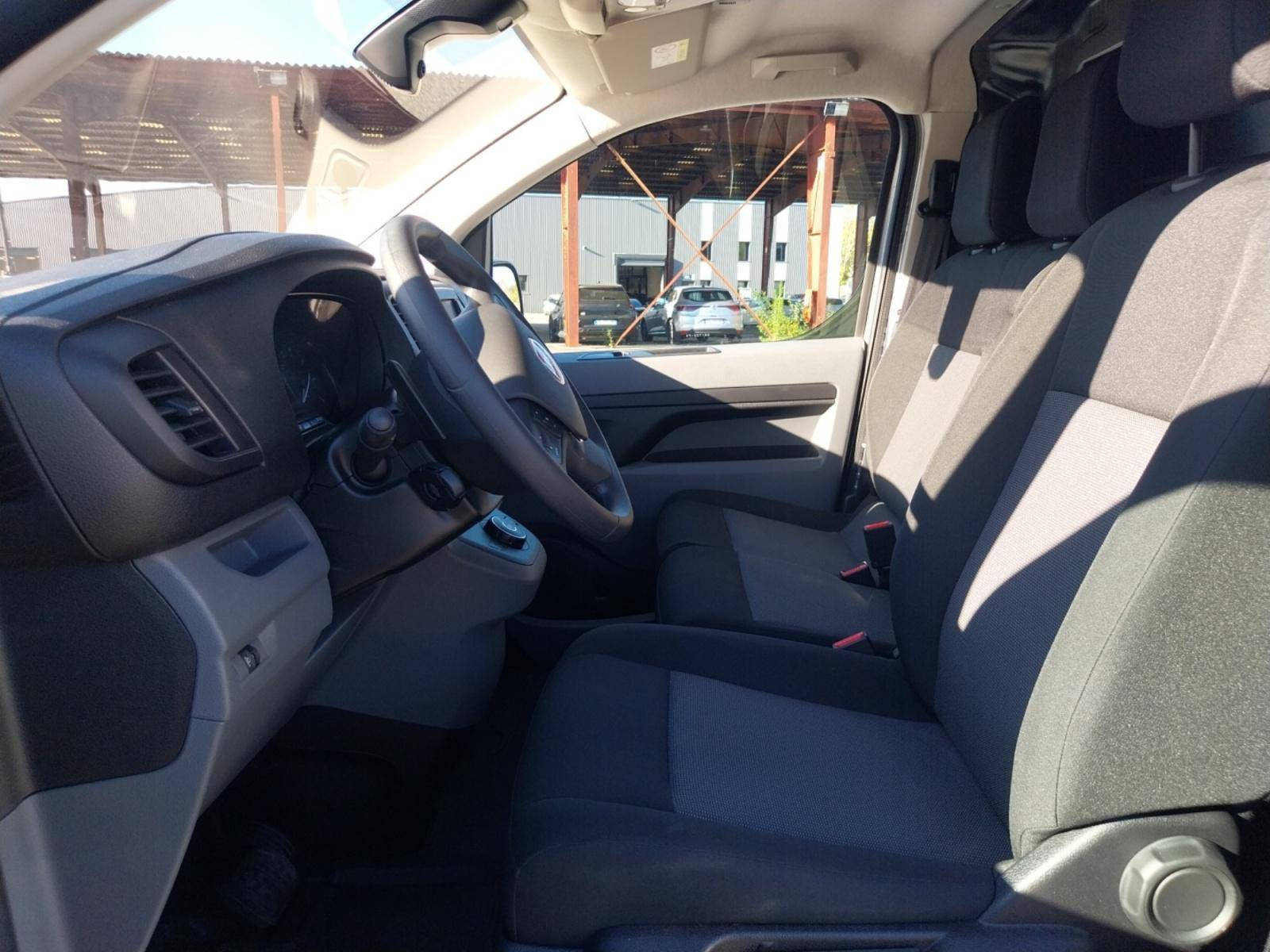 Vente en ligne Fiat Scudo  2.0 MULTIJET 180 BVA STANDARD au prix de 25 990 €