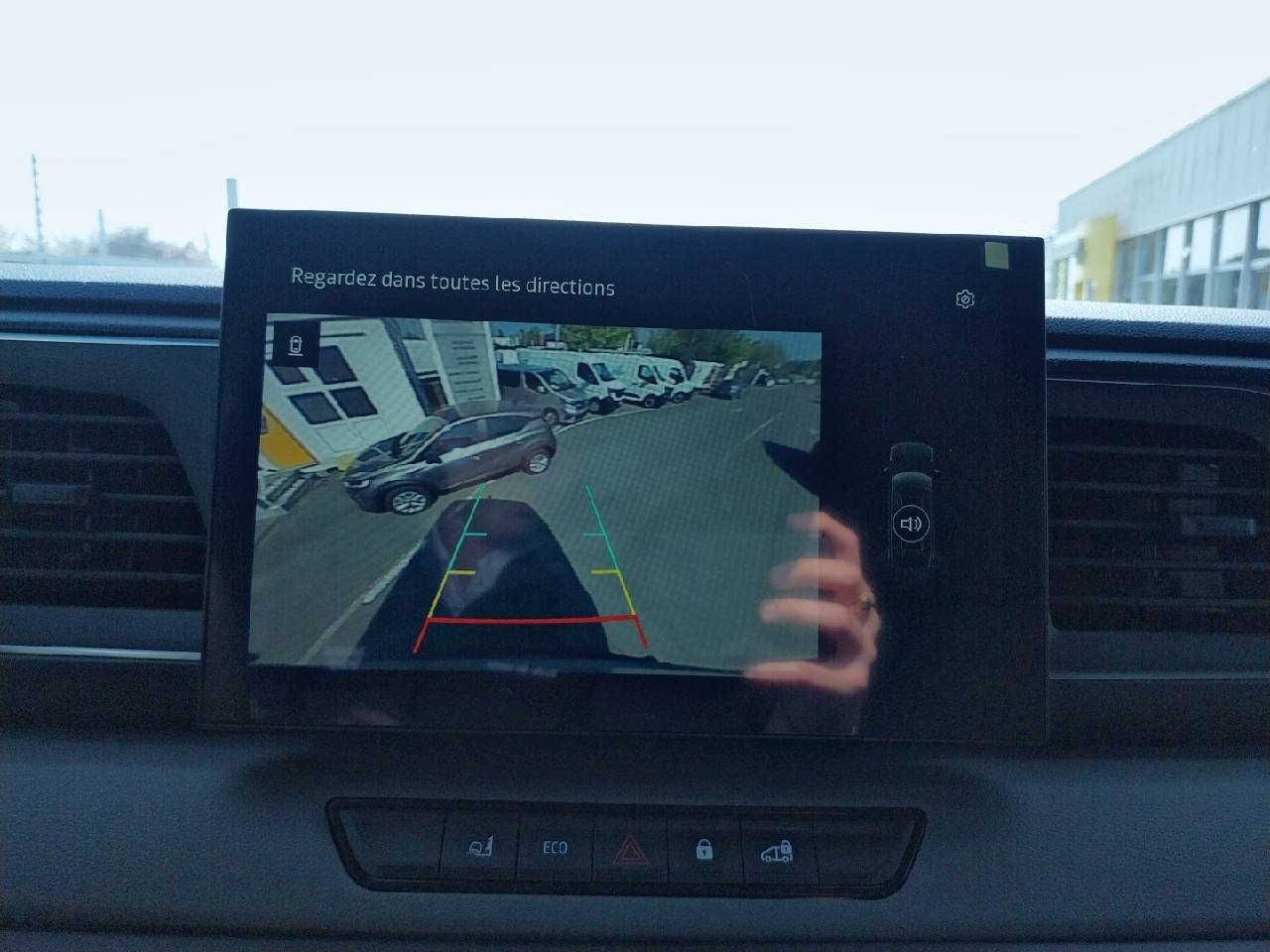 Vente en ligne Renault Master E-Tech MASTER ELECTRIQUE FGN L2H2 3T5 GRANDE AUTONOMIE au prix de 50 949 €