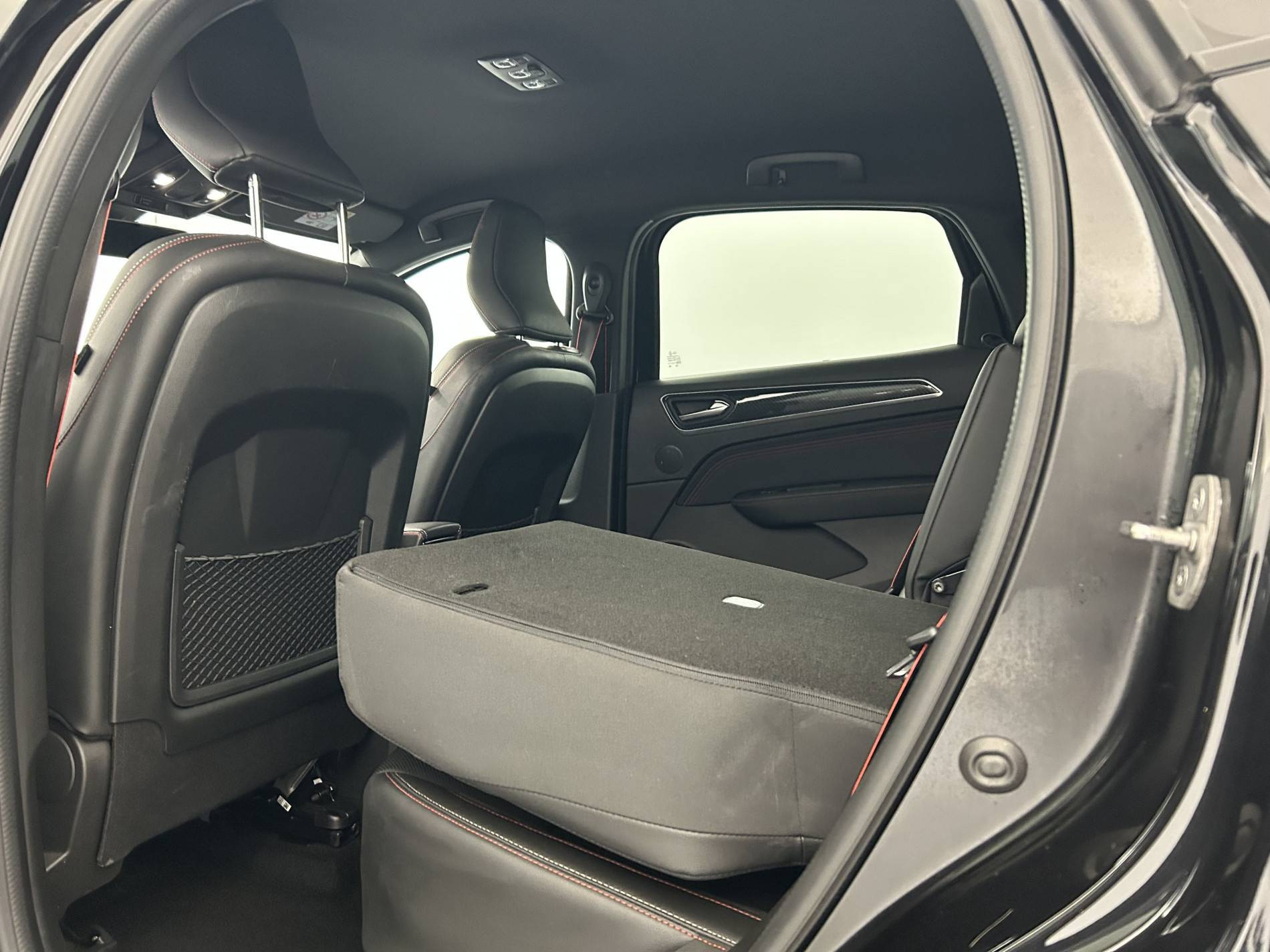 Vente en ligne Renault Arkana  TCe 140 EDC FAP - 21B au prix de 19 990 €