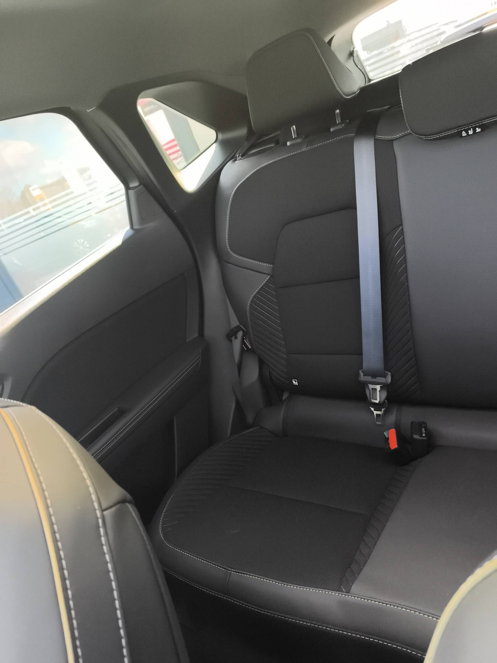 Vente en ligne Renault Symbioz  E-Tech full hybrid 160 ch au prix de 32 490 €