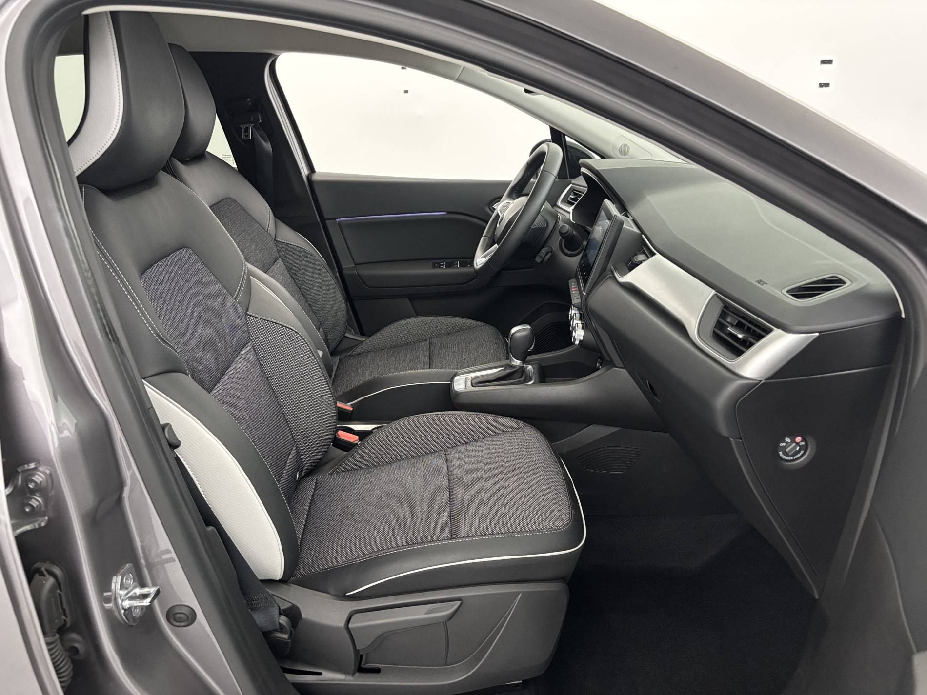 Vente en ligne Renault Captur  E-Tech 145 - 21 au prix de 18 990 €