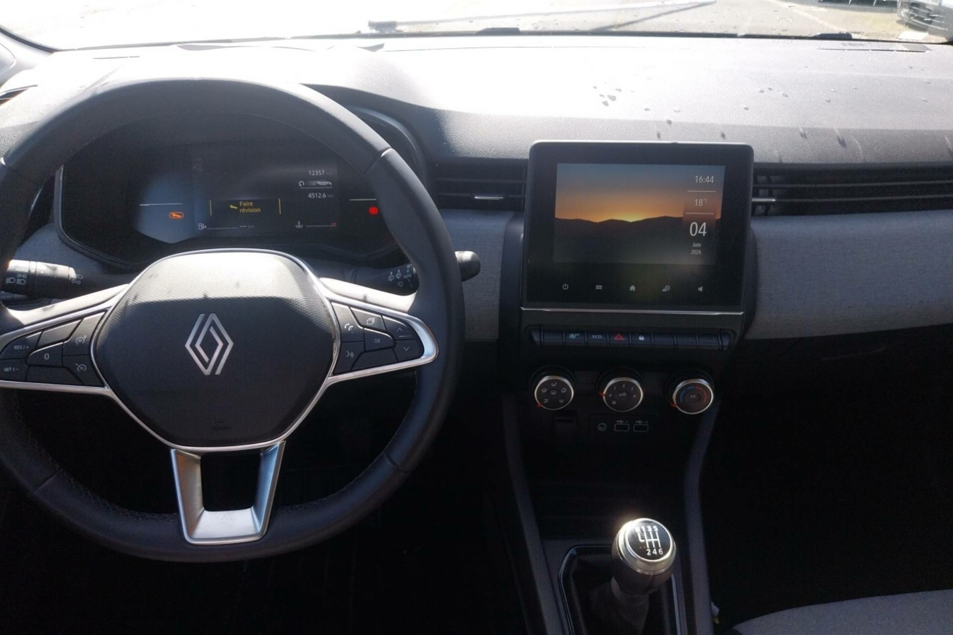 Vente en ligne Renault Clio 5 Clio Blue dCi 100 ch GSR2 au prix de 18 991 €