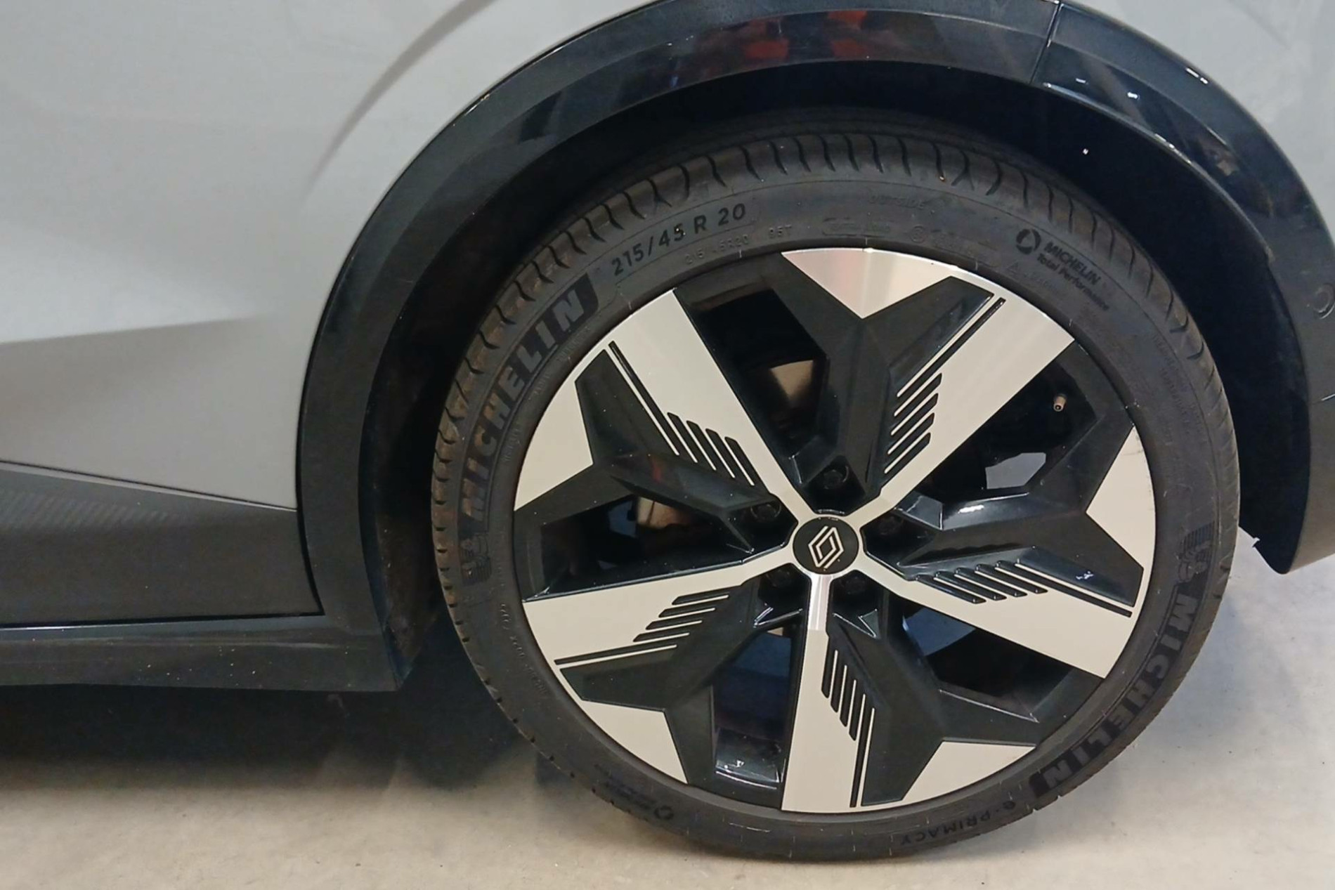 Vente en ligne Renault Megane E-Tech  EV60 220 ch optimum charge au prix de 27 890 €