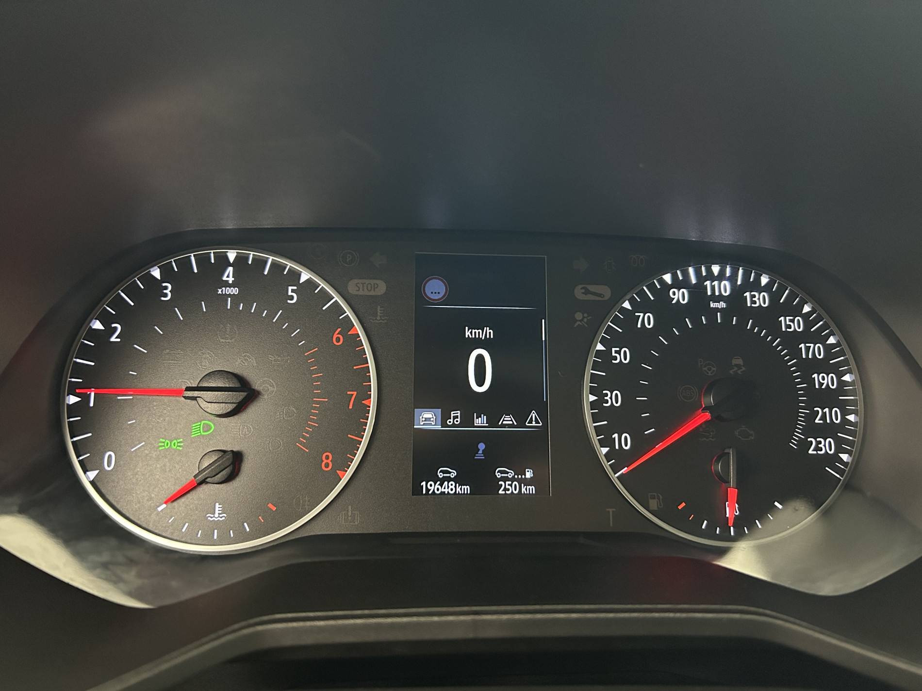 Vente en ligne Renault Clio 5 Clio TCe 90 au prix de 14 290 €