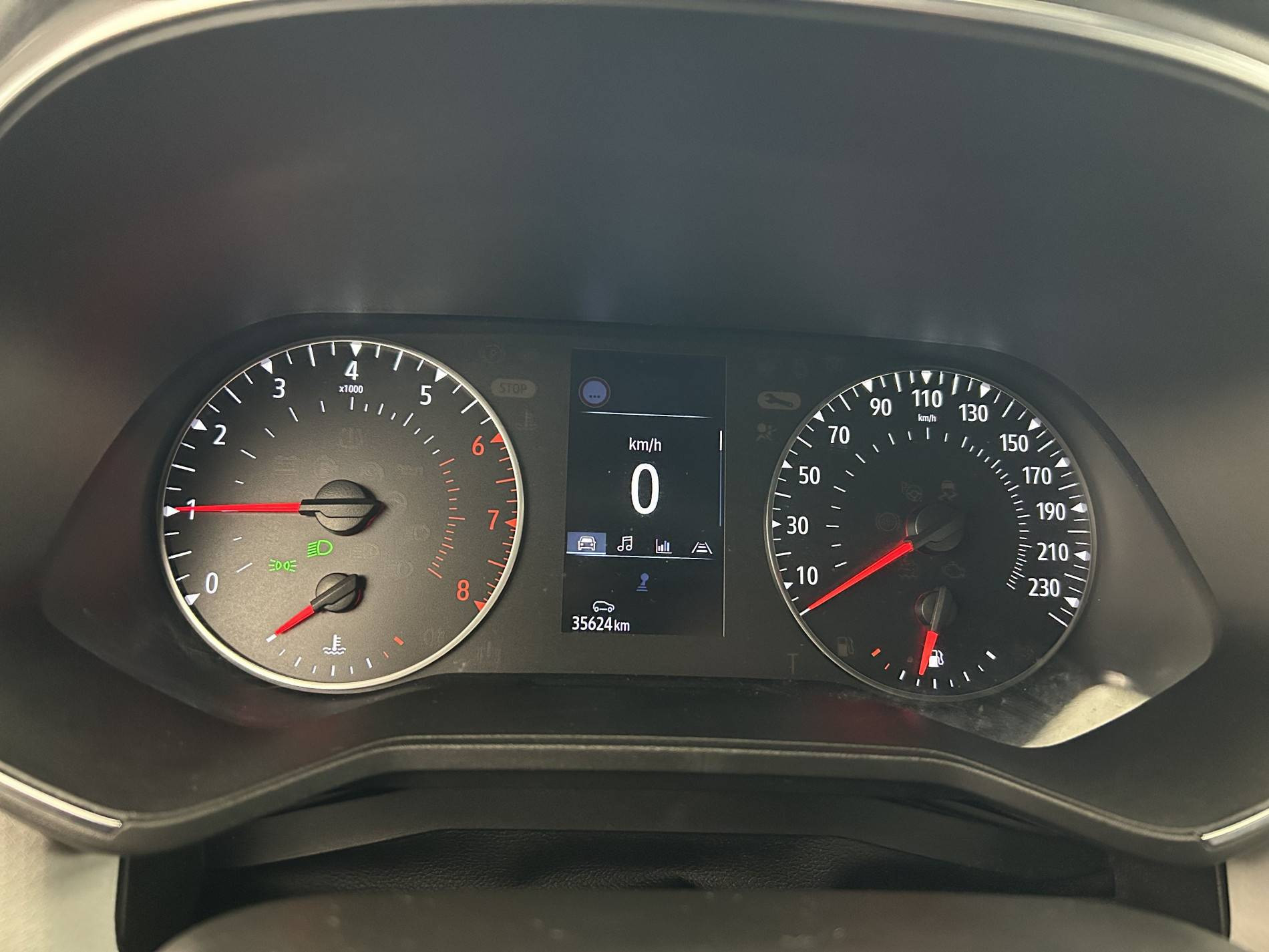 Vente en ligne Renault Clio 5 Clio TCe 100 GPL - 21 au prix de 13 890 €