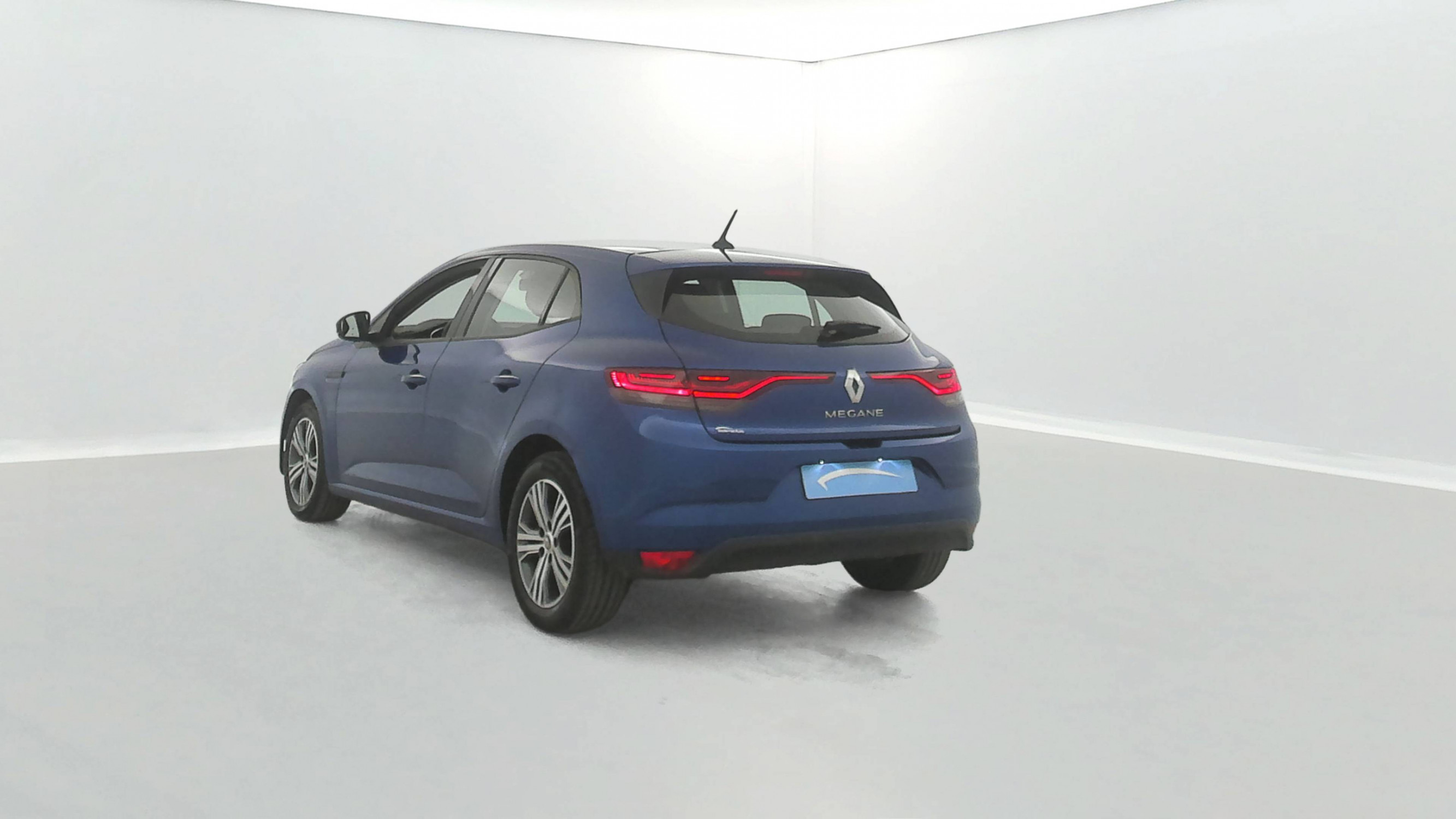 Vente en ligne Renault Megane 4  Blue dCi 115 au prix de 16 490 €