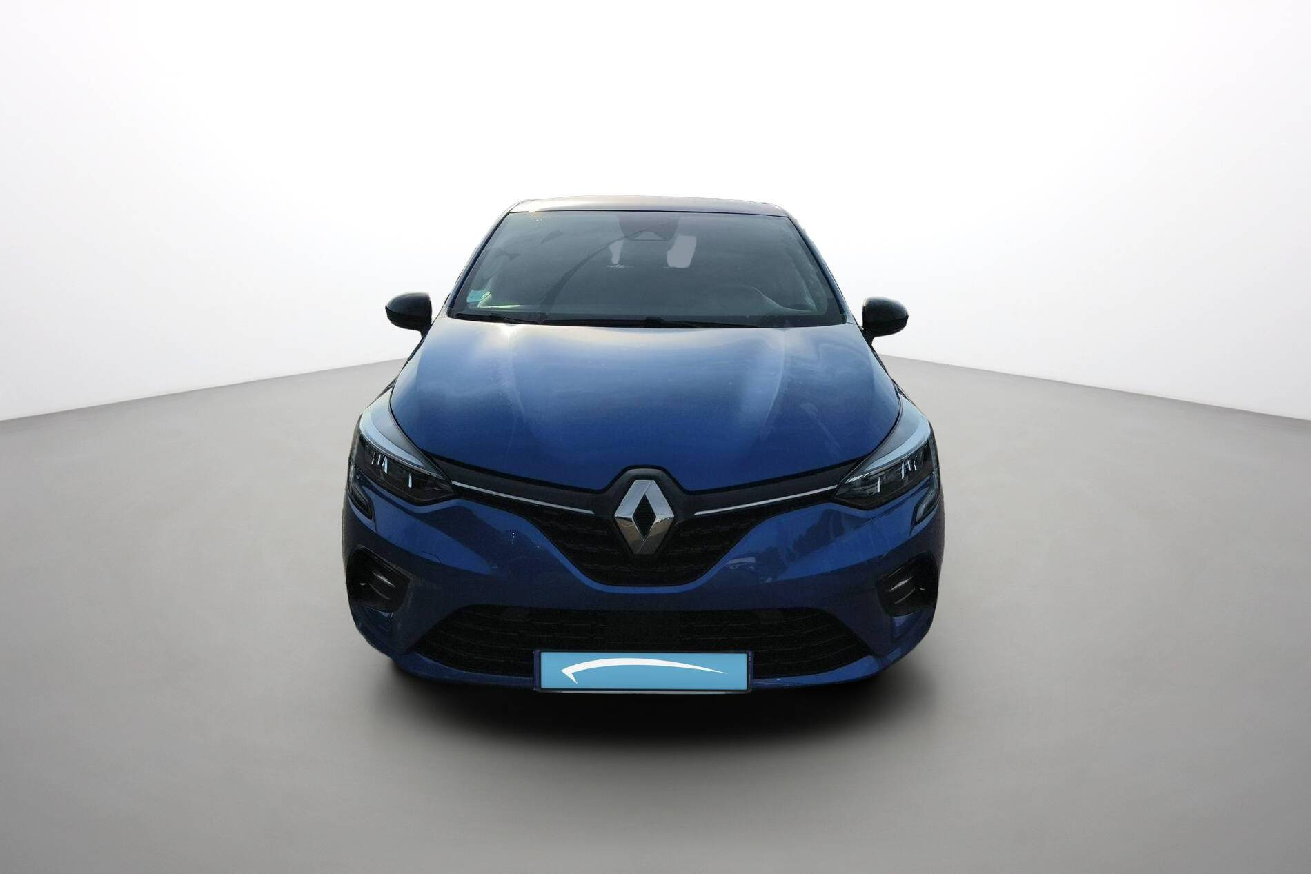 Vente en ligne Renault Clio 5 Clio E-Tech 140 - 21N au prix de 15 990 €
