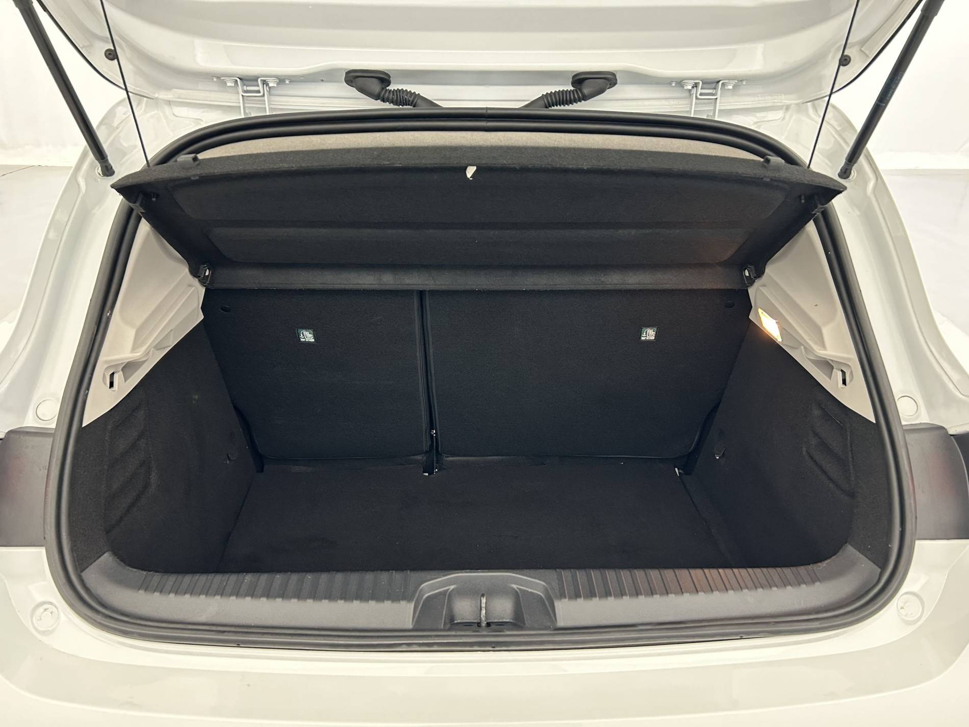 Vente en ligne Renault Clio 5 Clio SCe 65 - 21N au prix de 12 390 €