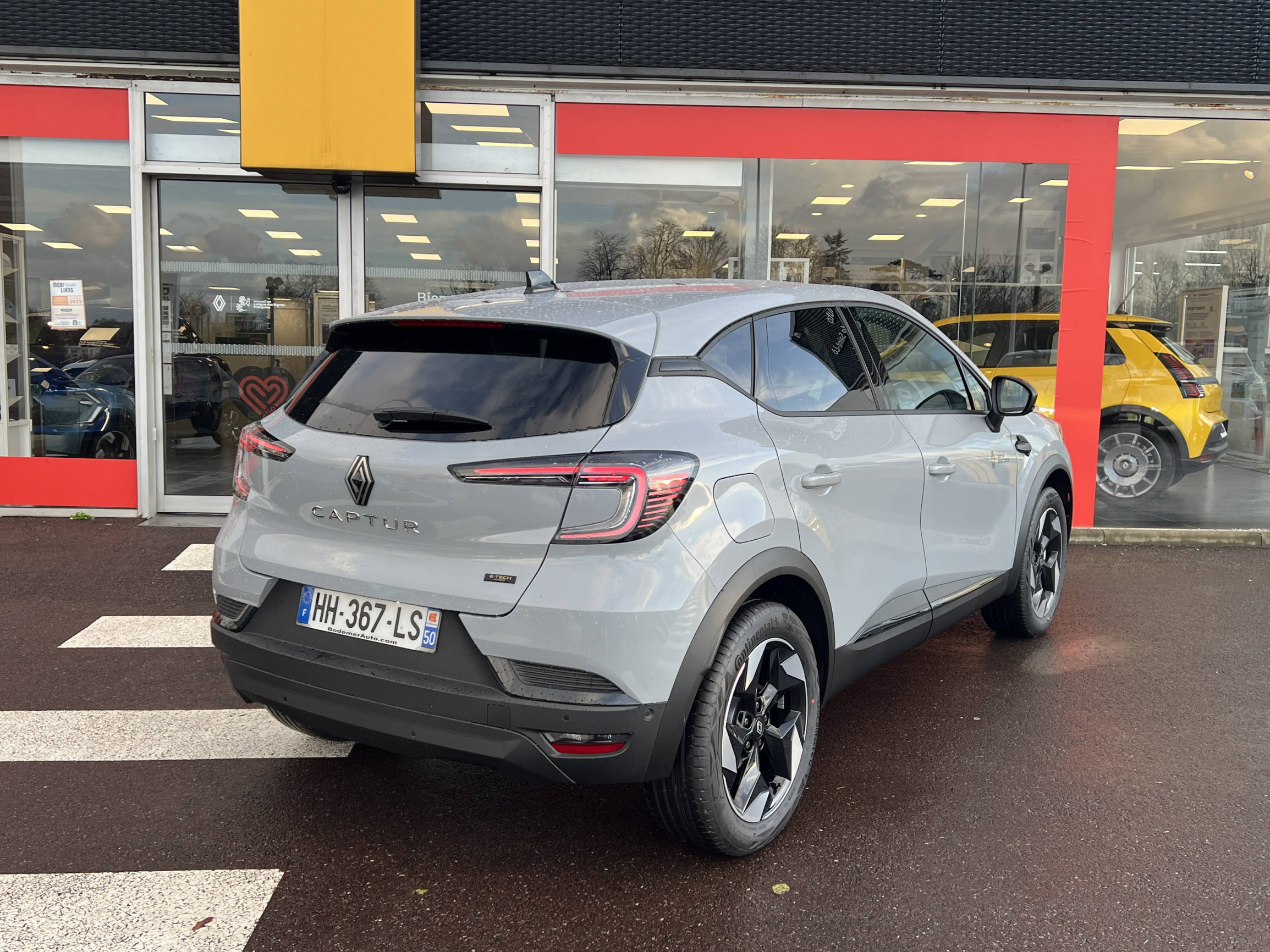 Vente en ligne Renault Captur  E-Tech full hybrid 160 ch au prix de 29 900 €