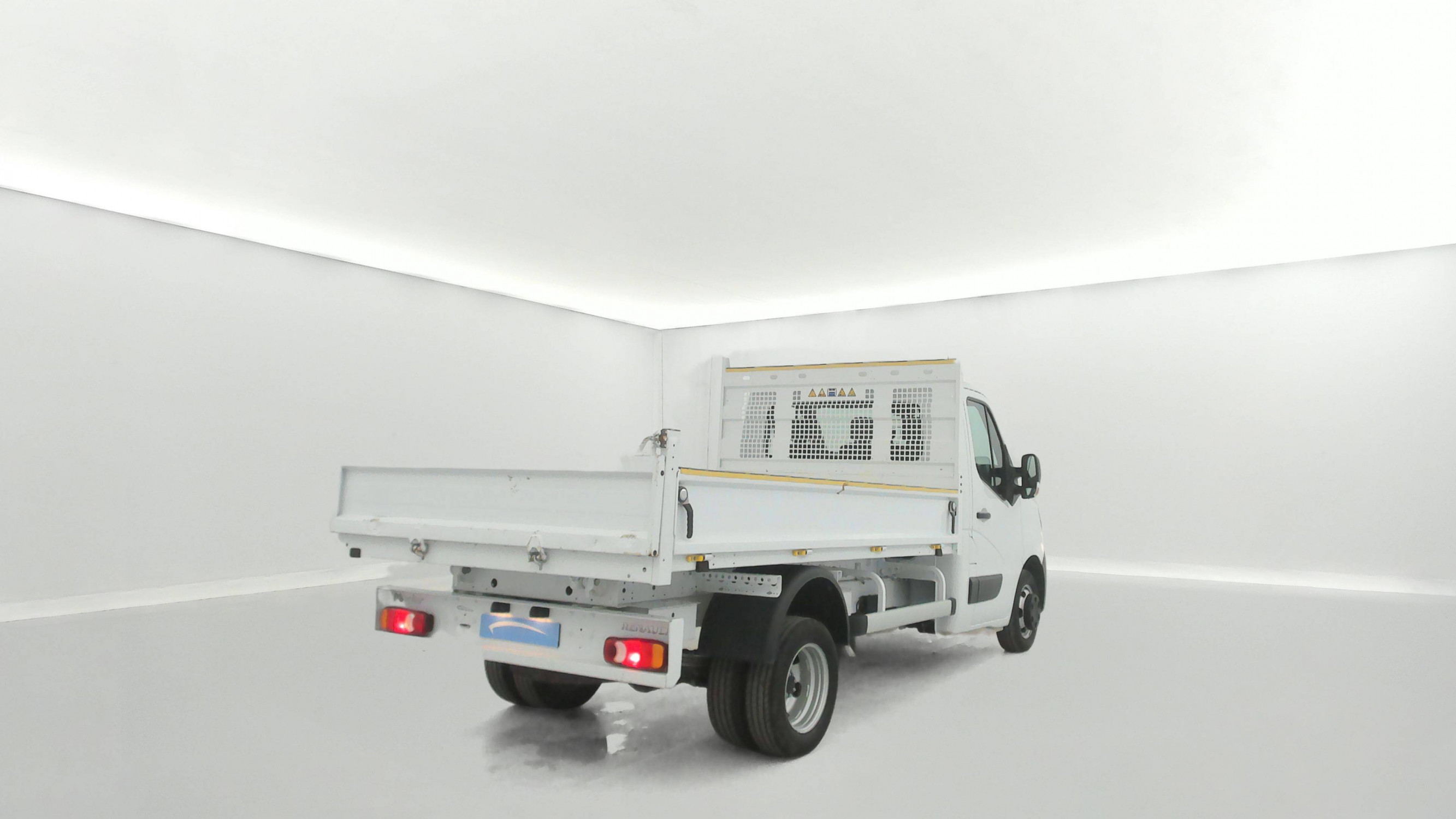 Vente en ligne Renault Master 3 Châssis Cabine MASTER CC PROP RJ3500 L2 PAFC BLUE DCI 130 EURO VI au prix de 33 000 €