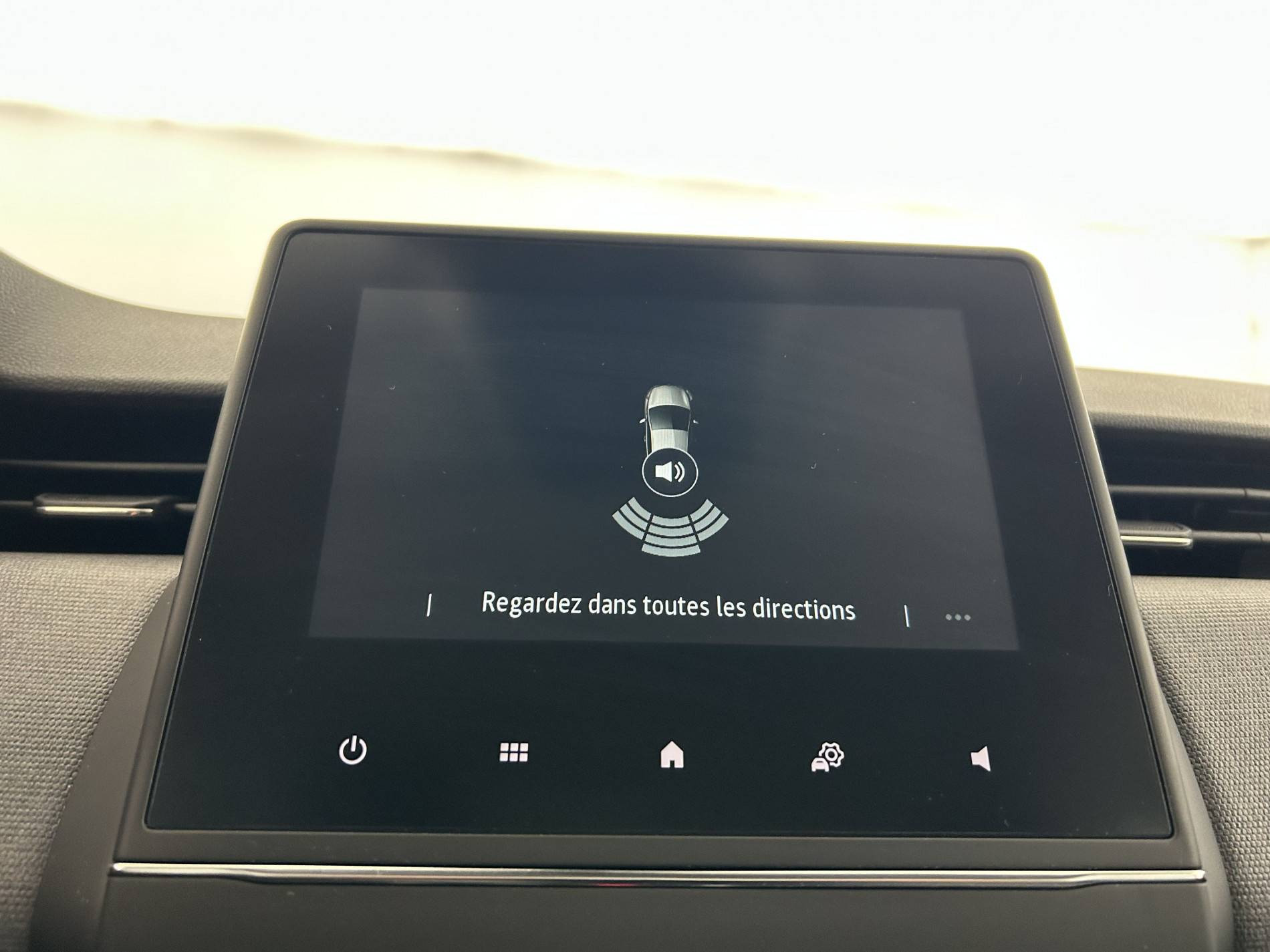 Vente en ligne Renault Clio 5 Clio TCe 90 au prix de 15 490 €