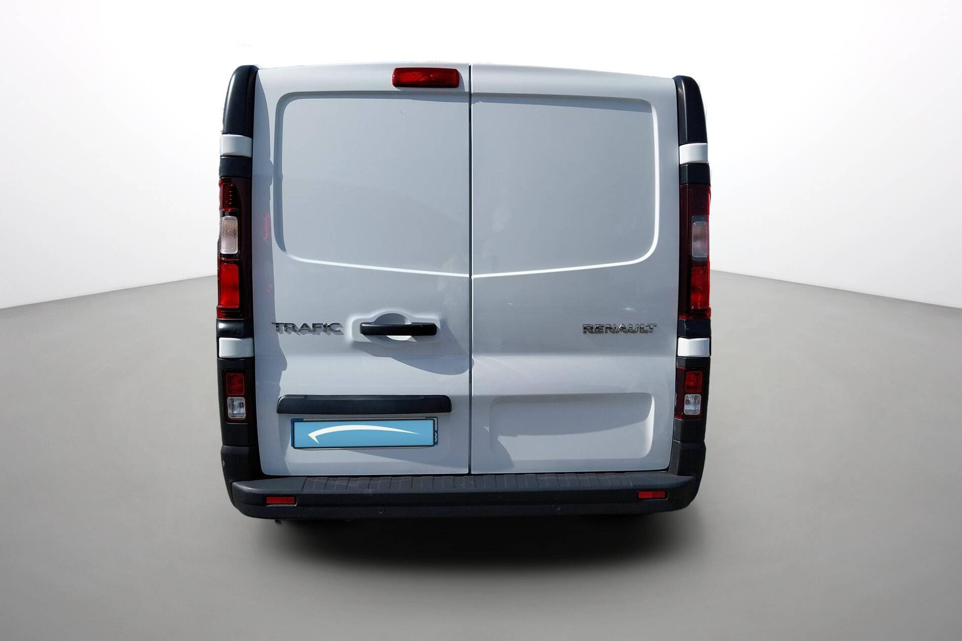 Vente en ligne Renault Trafic 3 Fourgon TRAFIC FGN L1H1 2800 KG BLUE DCI 110 au prix de 21 490 €