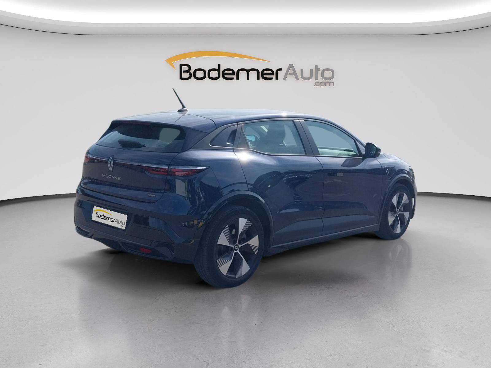 Vente en ligne Renault Megane E-Tech  EV60 220 ch super charge au prix de 24 990 €
