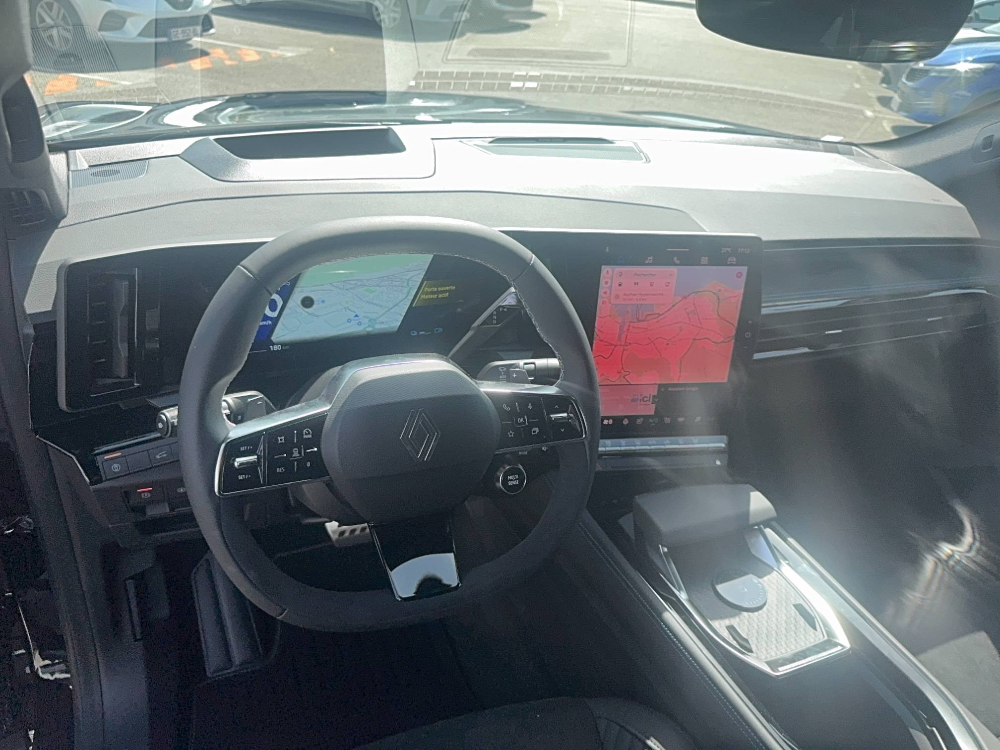 Vente en ligne Renault Rafale  E-Tech full hybrid 200 ch au prix de 53 000 €