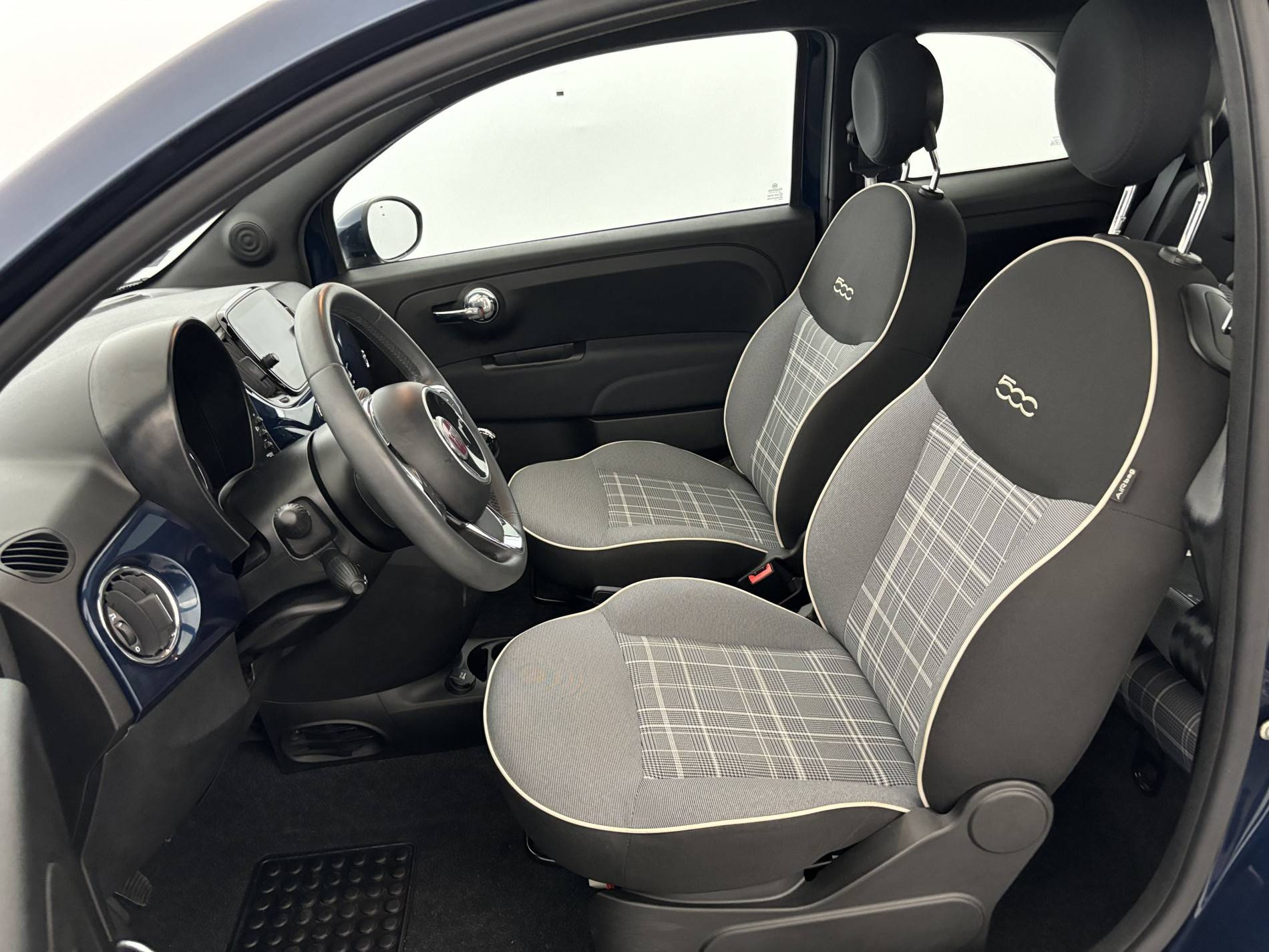 Vente en ligne Fiat 500 500 1.0 70 ch Hybride BSG S/S au prix de 10 490 €