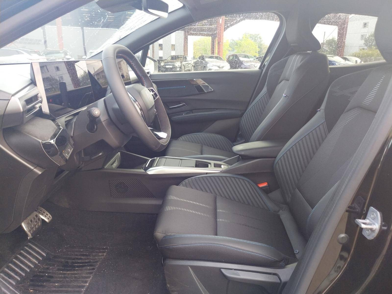 Vente en ligne Renault Clio 6 Clio E-Tech full hybrid 160 ch au prix de 28 329 €