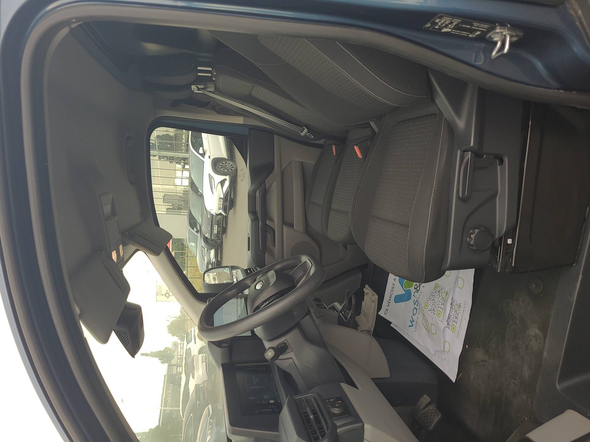 Vente en ligne Ford Transit Custom TRANSIT CUSTOM FGN 320 L1H1 2.0 ECOBLUE 170 CH BVA8 au prix de 31 990 €