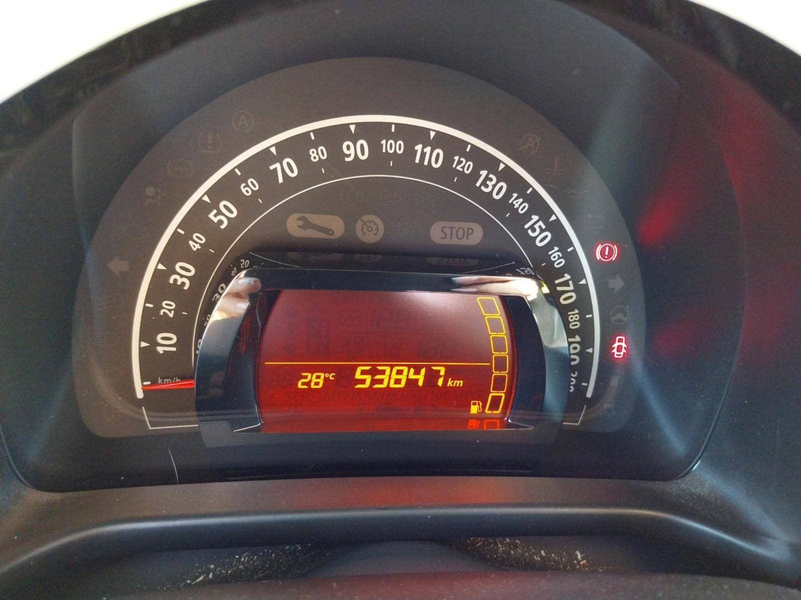 Vente en ligne Renault Twingo 3  SCe 65 - 21 au prix de 10 490 €
