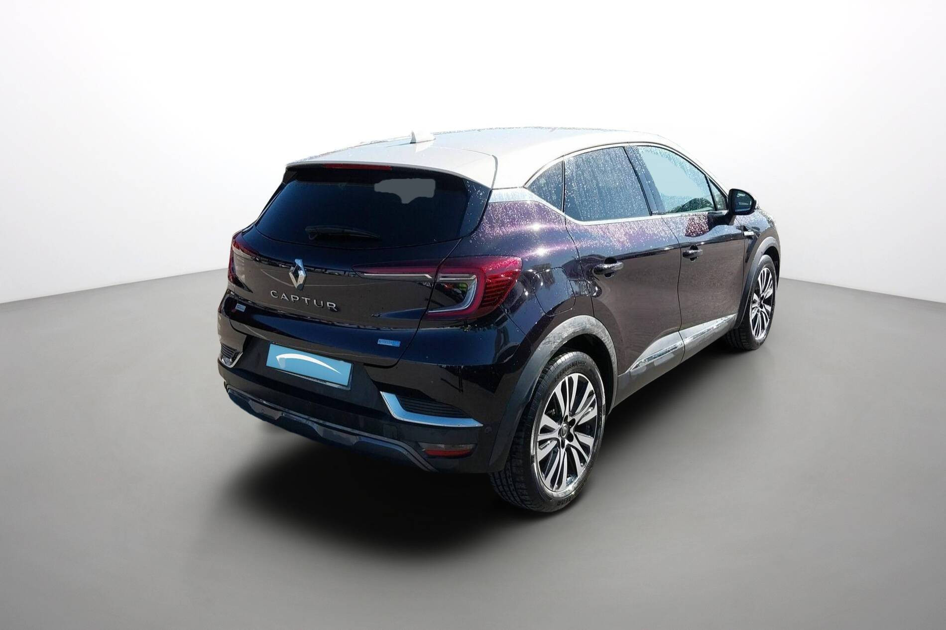 Vente en ligne Renault Captur  E-Tech Plug-in 160 au prix de 17 990 €