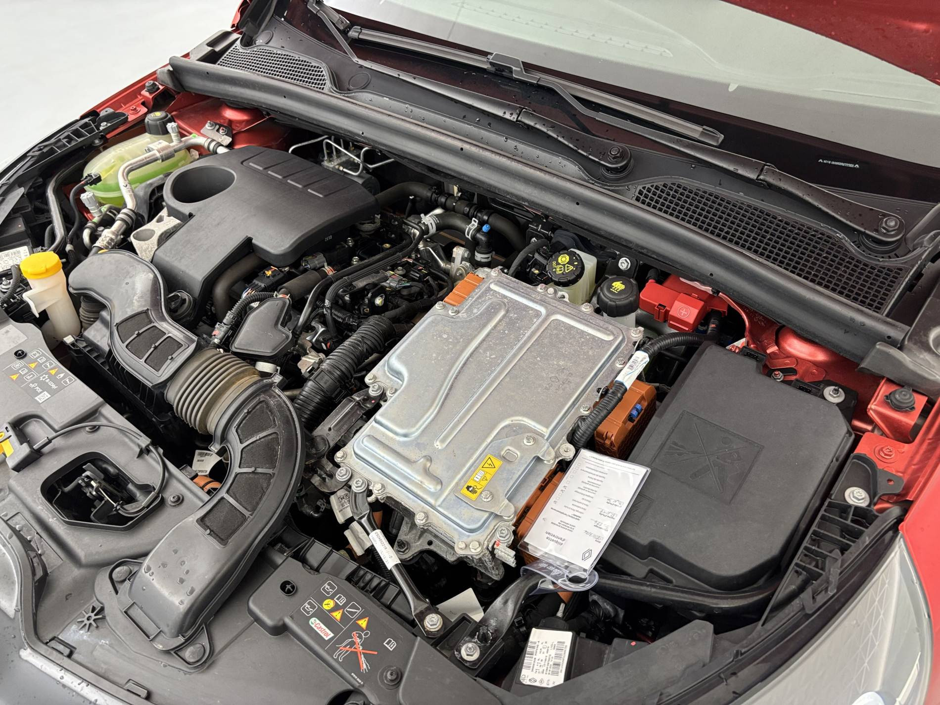 Vente en ligne Renault Clio 5 Clio E-Tech 140 - 21N au prix de 18 390 €