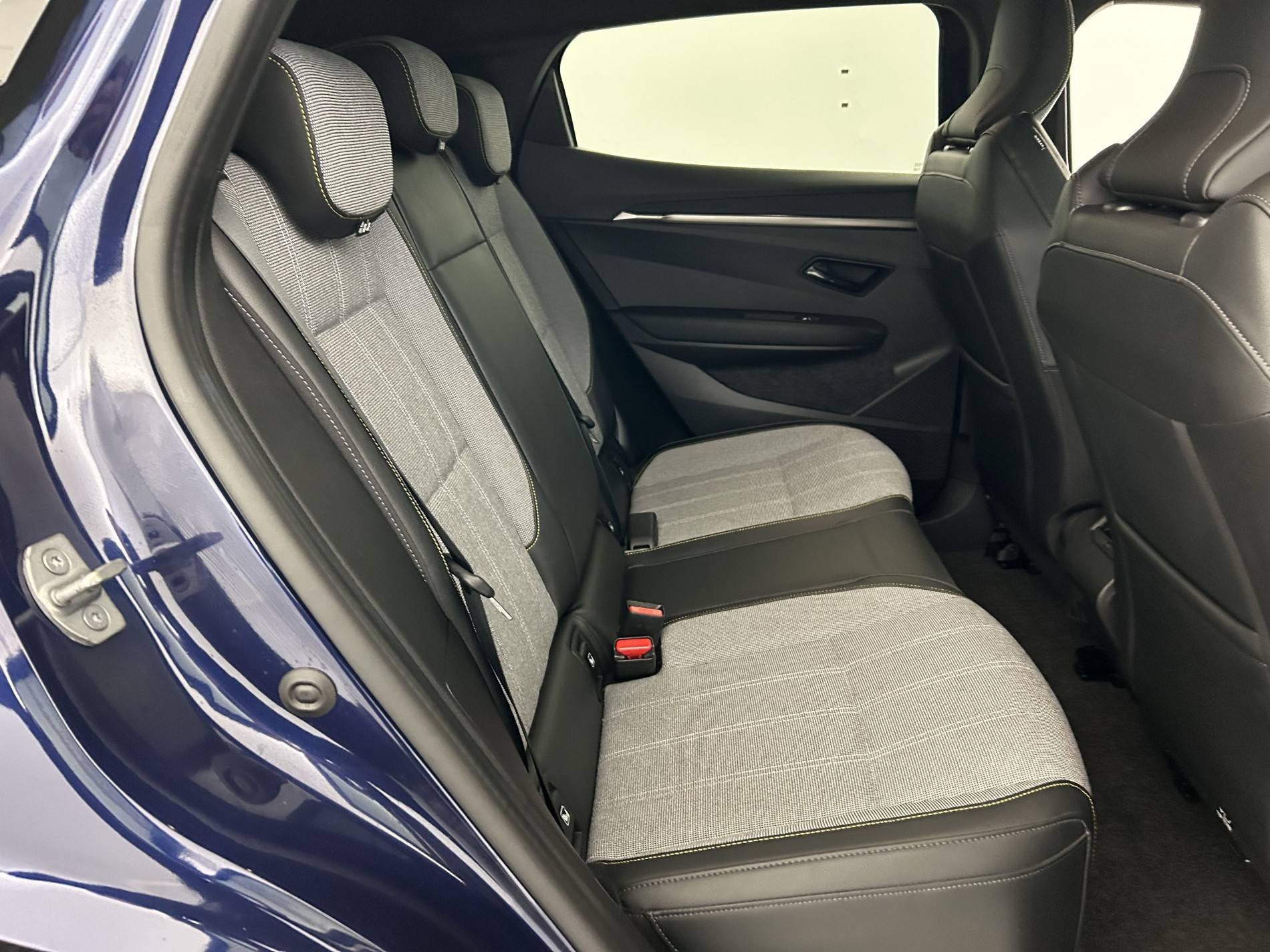 Vente en ligne Renault Megane E-Tech  EV60 220 ch super charge au prix de 24 990 €