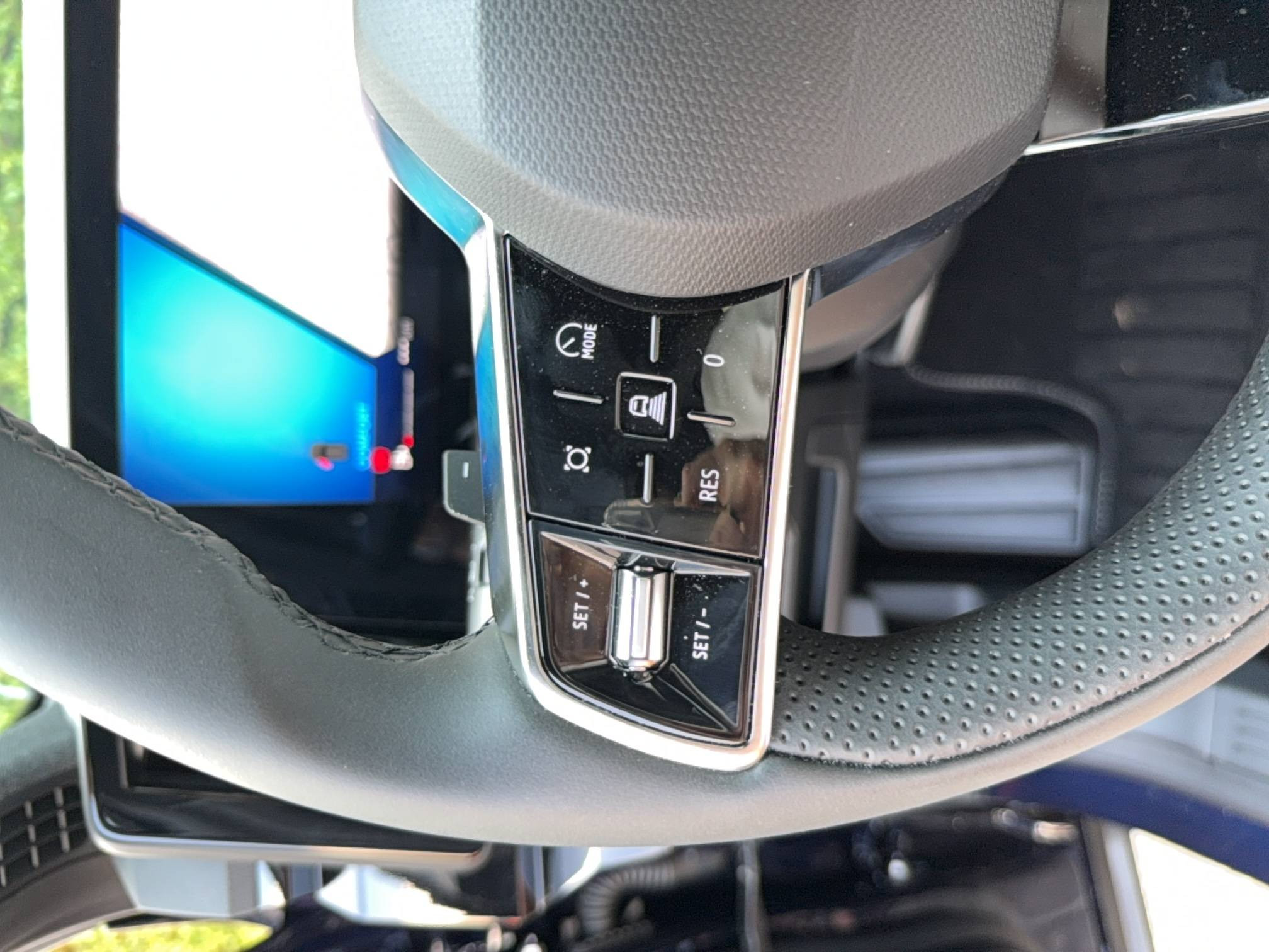 Vente en ligne Renault Espace Espace full hybrid E-Tech 200 ch 5pl au prix de 43 490 €