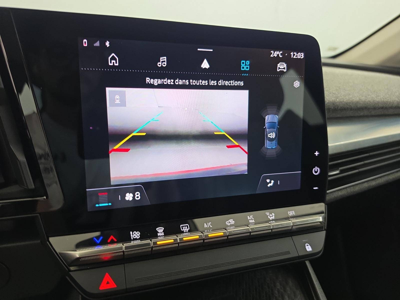 Vente en ligne Renault Megane E-Tech  EV60 220 ch super charge au prix de 23 990 €