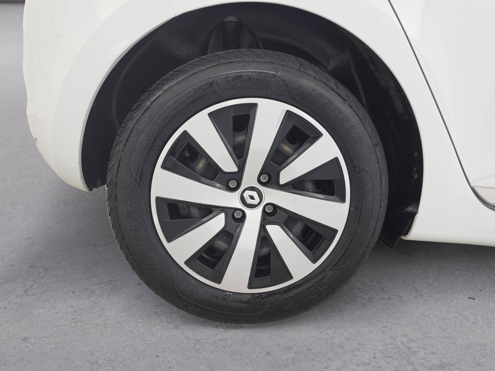 Vente en ligne Renault Clio 5 Clio TCe 90 au prix de 13 690 €
