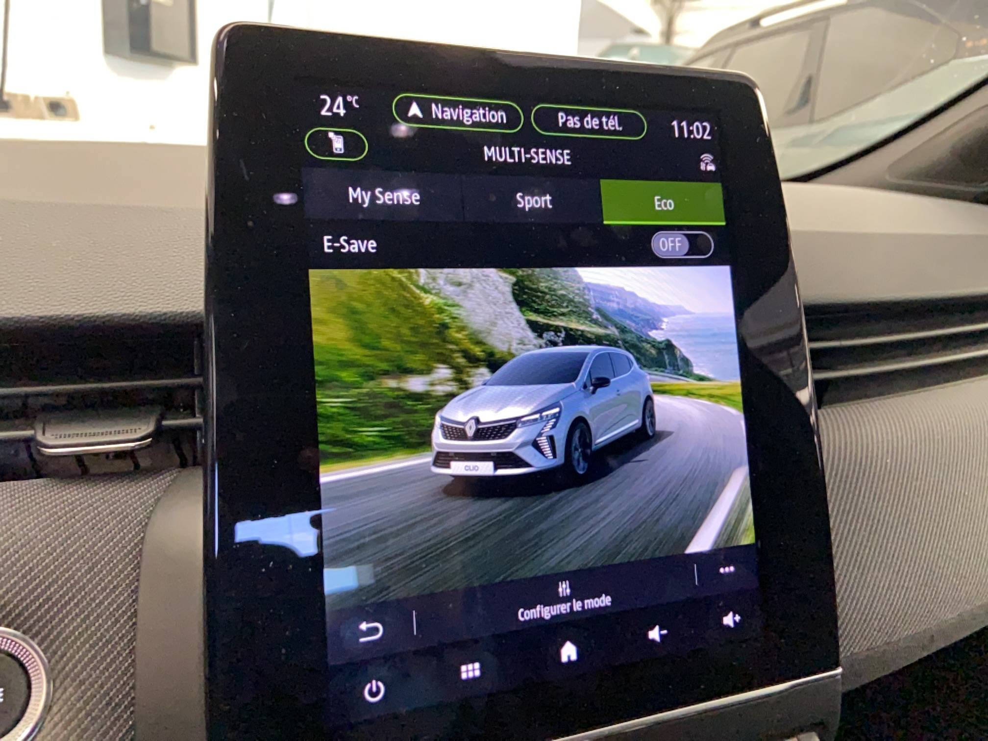 Vente en ligne Renault Clio 5 Clio E-Tech full hybrid 145 au prix de 20 990 €