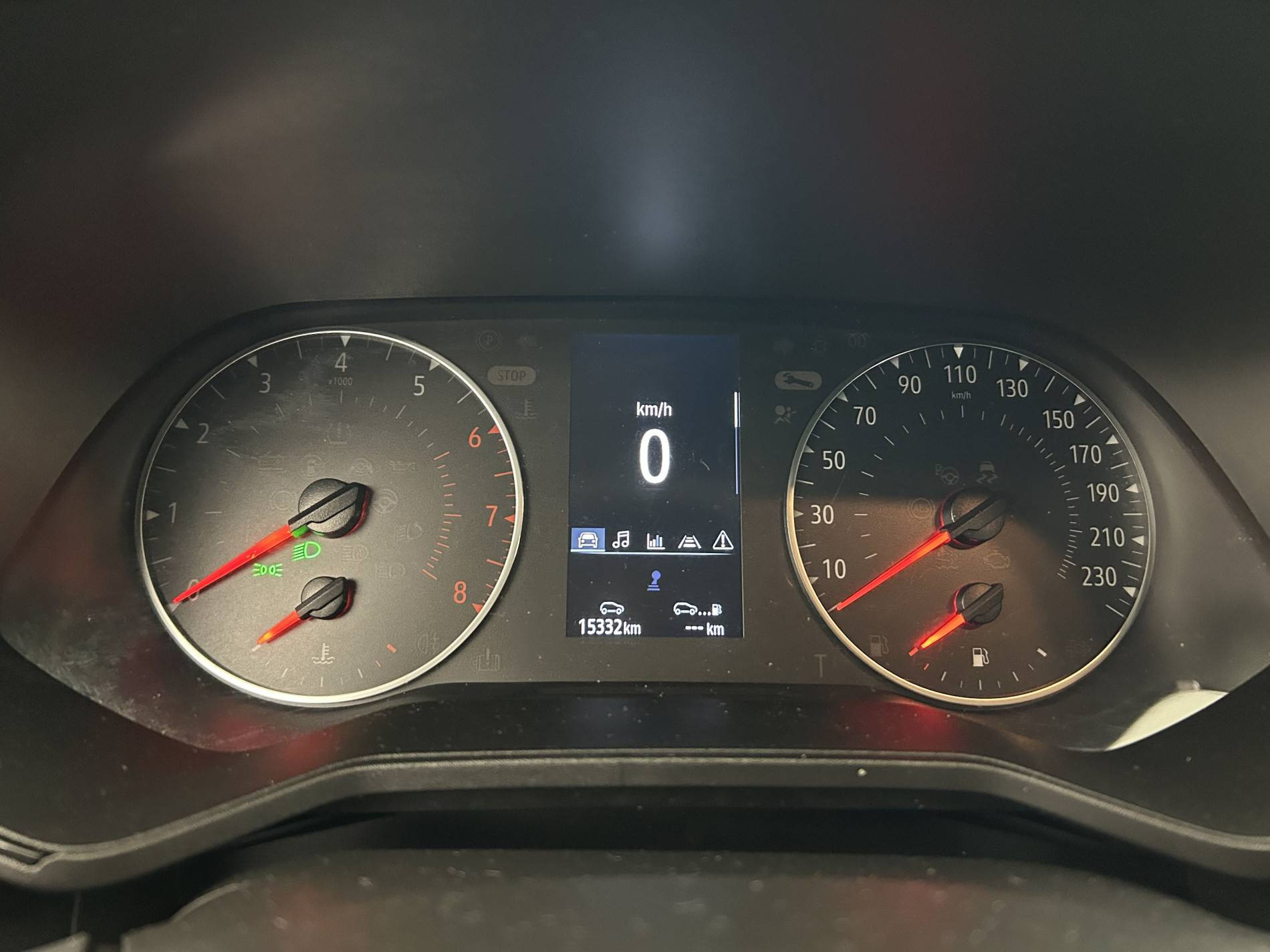 Vente en ligne Renault Clio 5 Clio TCe 90 au prix de 13 790 €