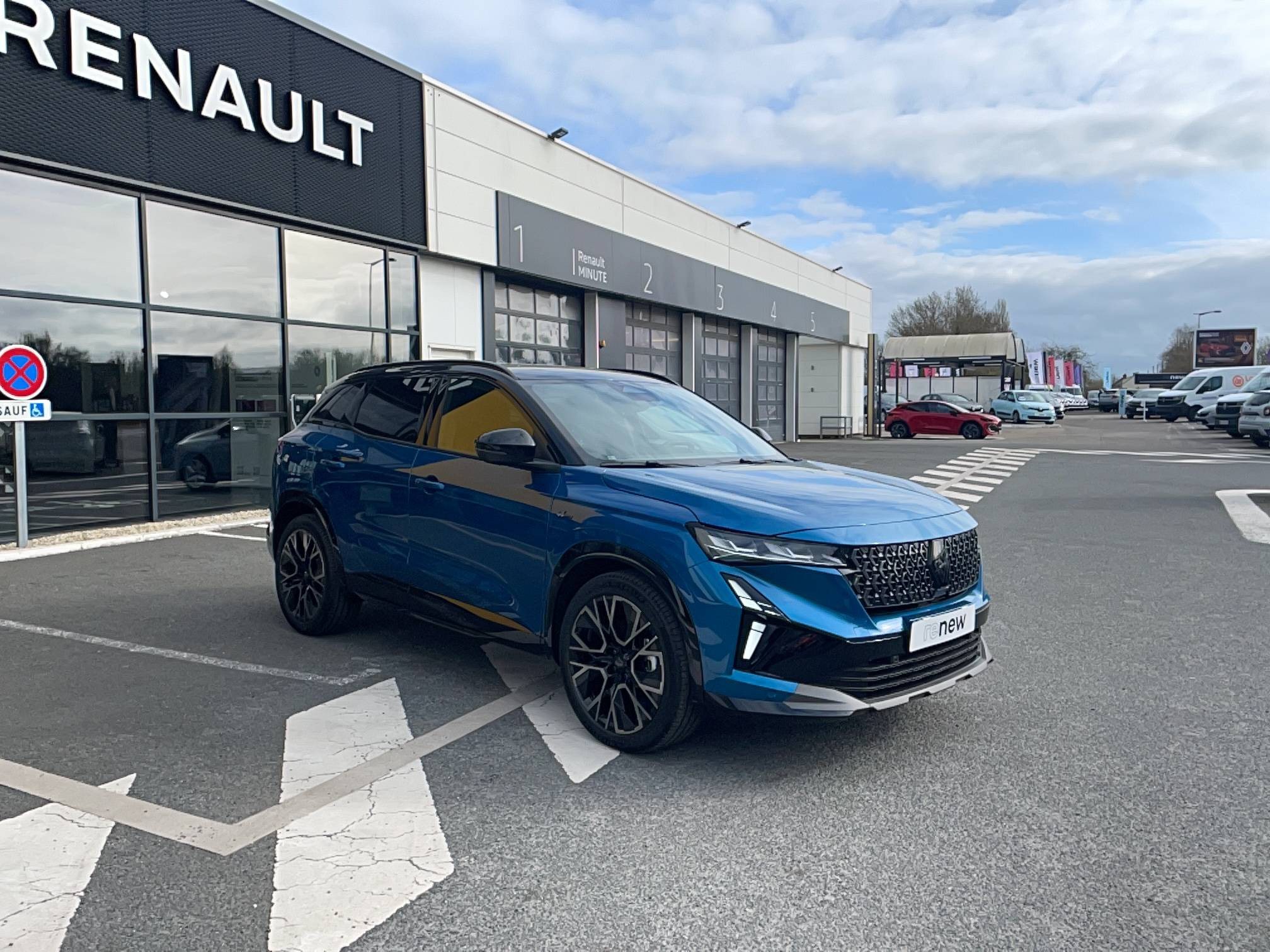 Vente en ligne Renault Austral  full hybrid E-Tech 200 ch au prix de 43 990 €