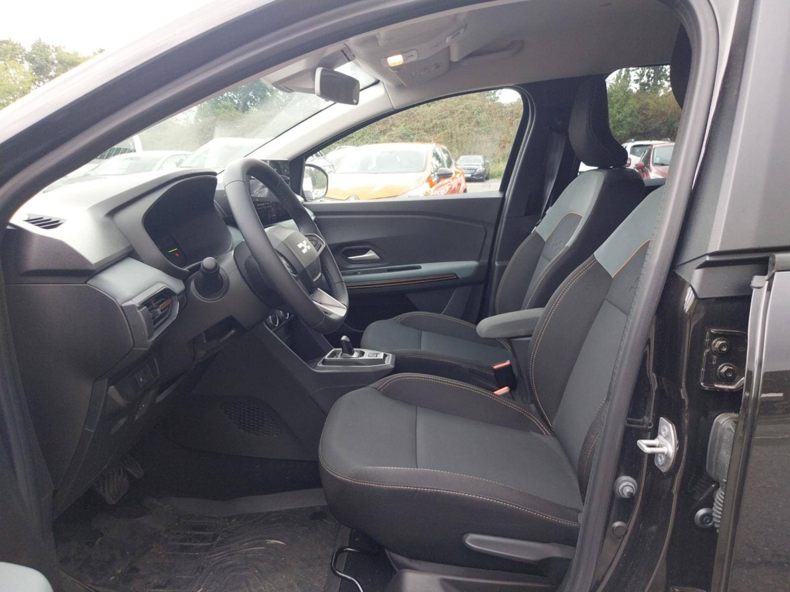 Vente en ligne Dacia Jogger  155 7 pl au prix de 27 990 €