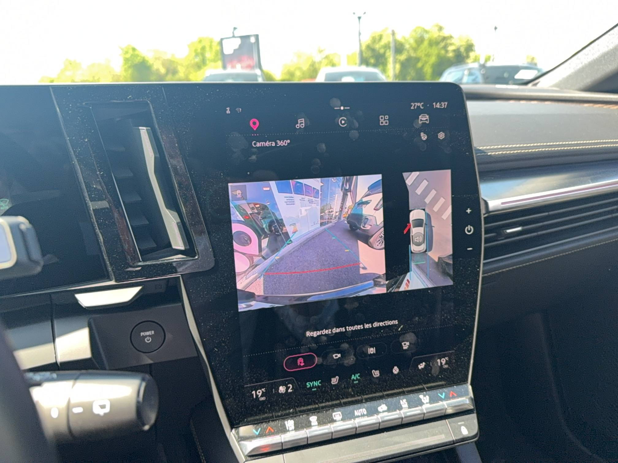 Vente en ligne Renault Megane E-Tech  EV60 220 ch super charge au prix de 28 990 €