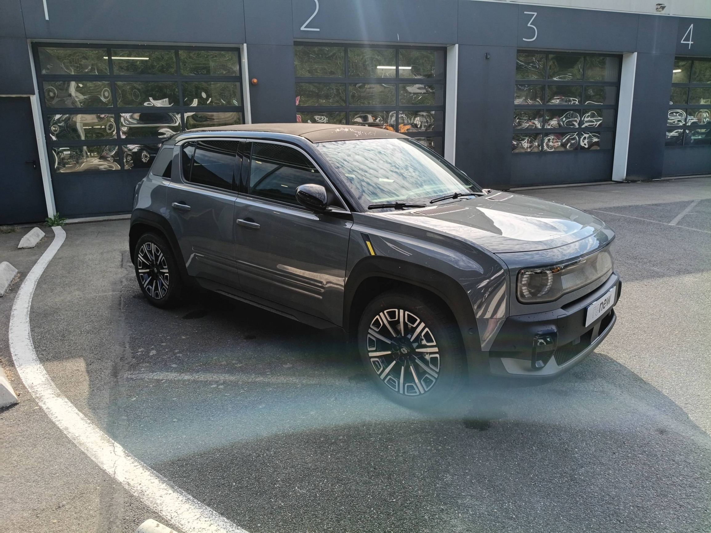 Vente en ligne Renault R4 E-Tech  150 ch autonomie confort au prix de 38 490 €