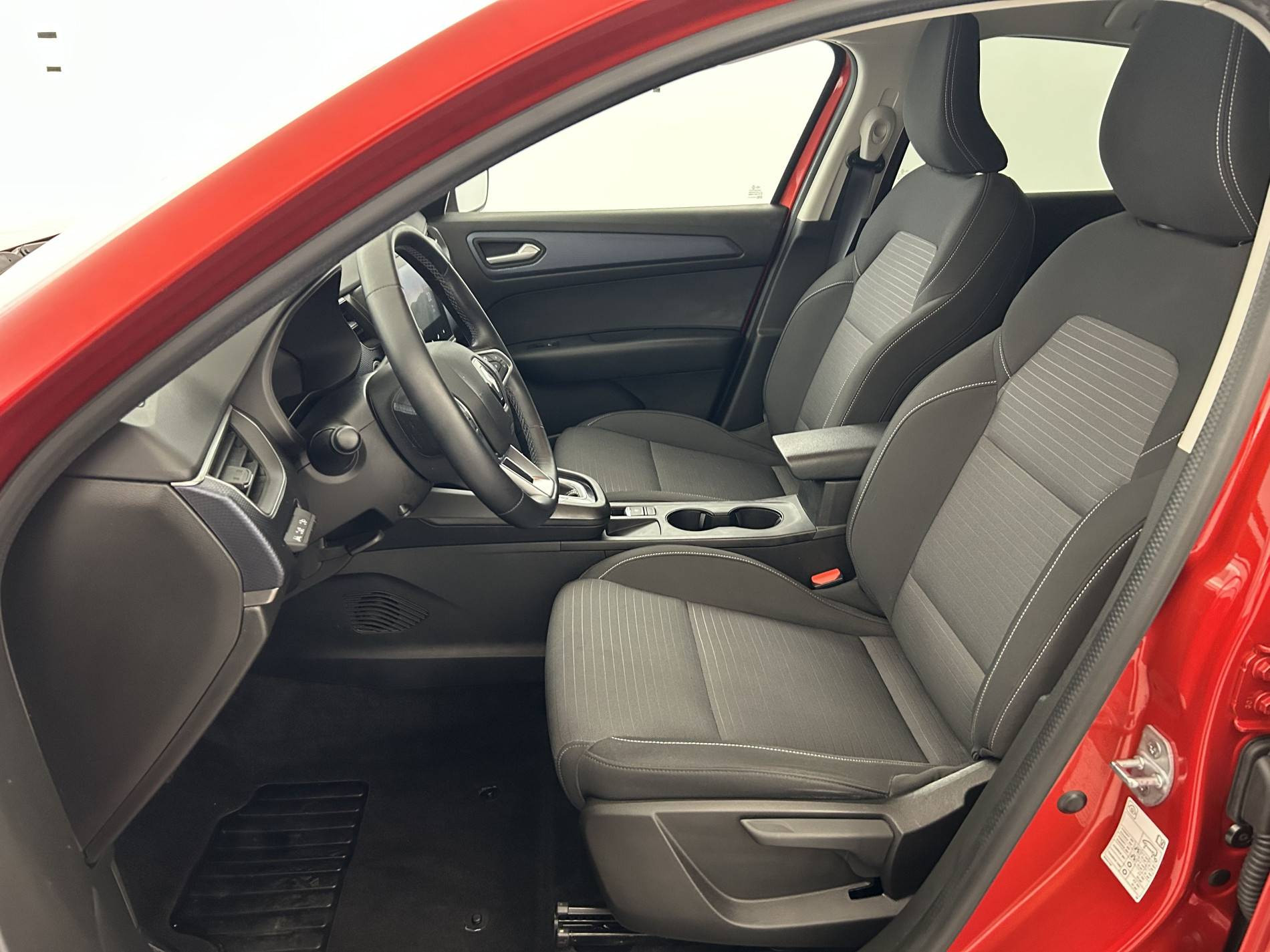 Vente en ligne Renault Arkana  E-Tech hybride 145 - 22 au prix de 19 990 €