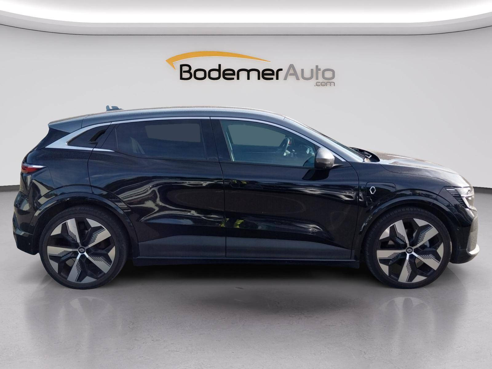 Vente en ligne Renault Megane E-Tech  EV60 220 ch super charge au prix de 25 990 €