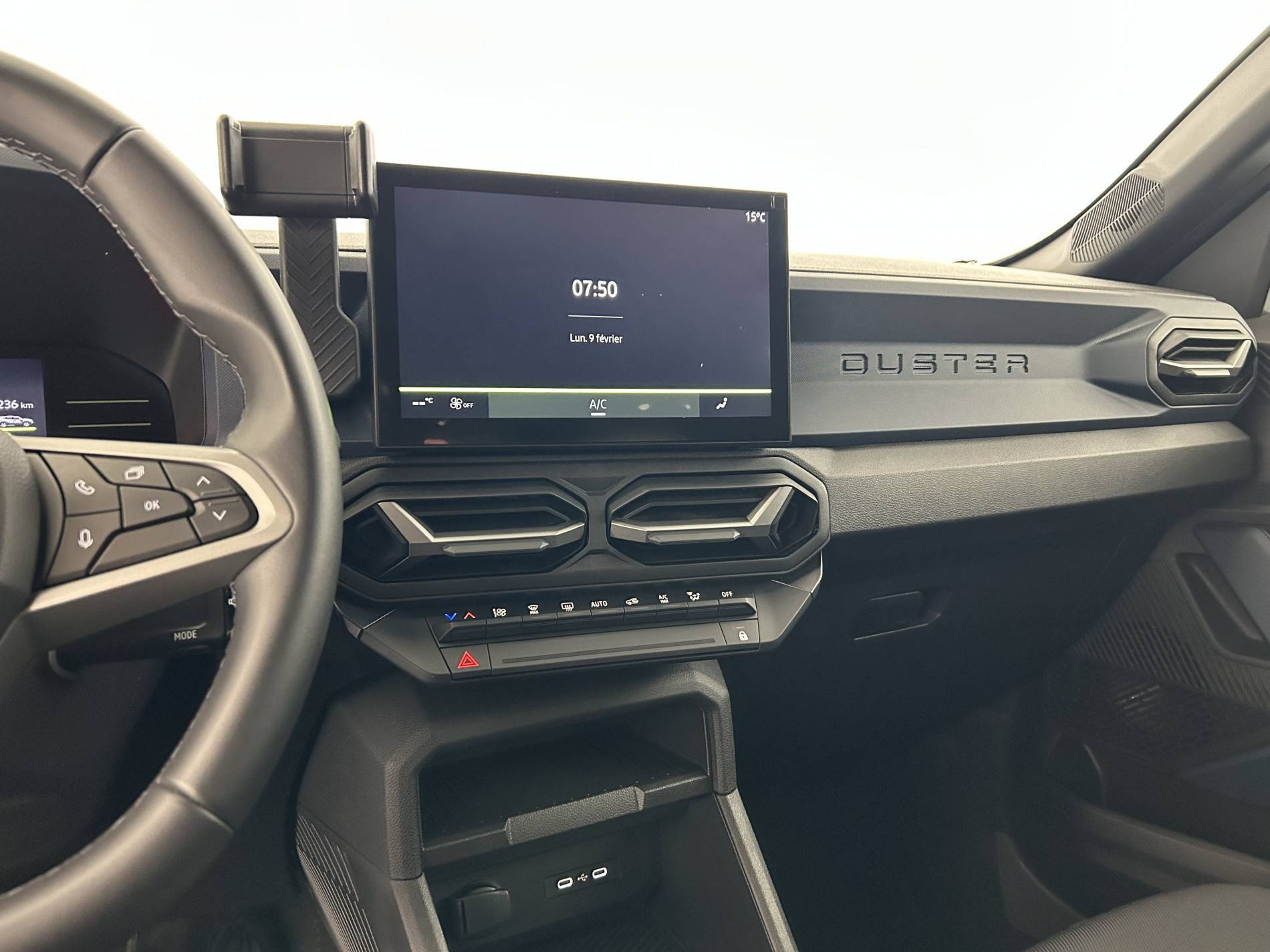 Vente en ligne Dacia Duster  Hybrid 140 au prix de 25 890 €