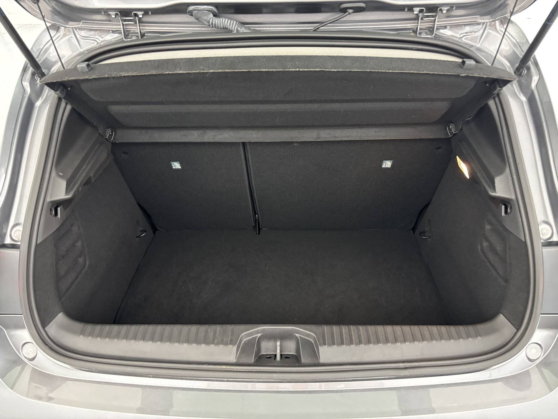 Vente en ligne Renault Clio 5 Clio E-Tech full hybrid 145 ch GSR2 au prix de 18 890 €