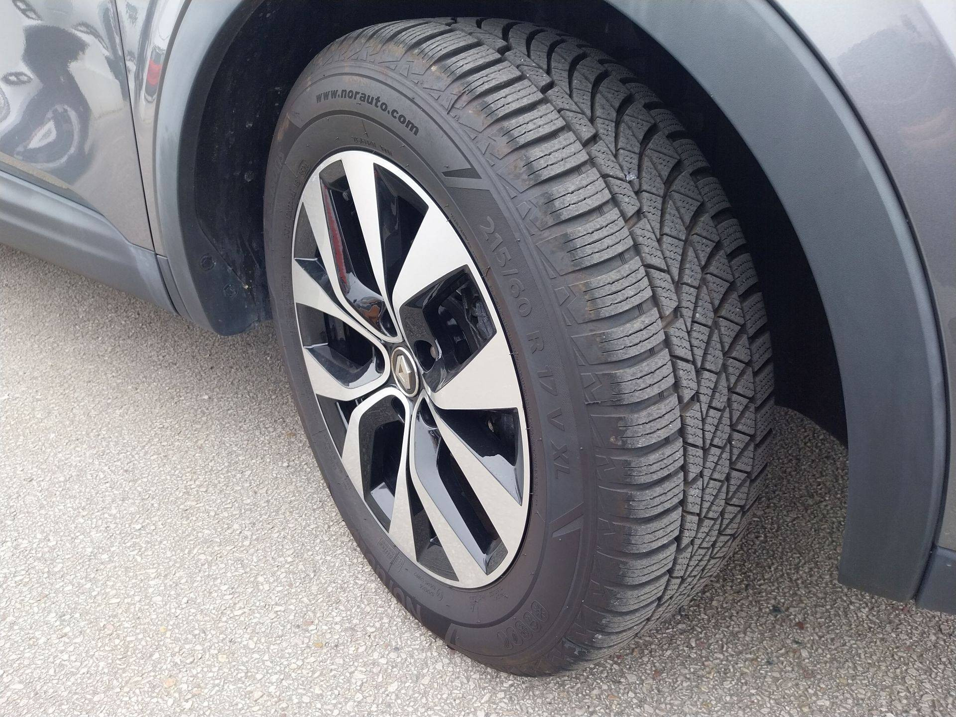 Vente en ligne Renault Arkana  mild hybrid 140 EDC FAP - 22 au prix de 19 590 €