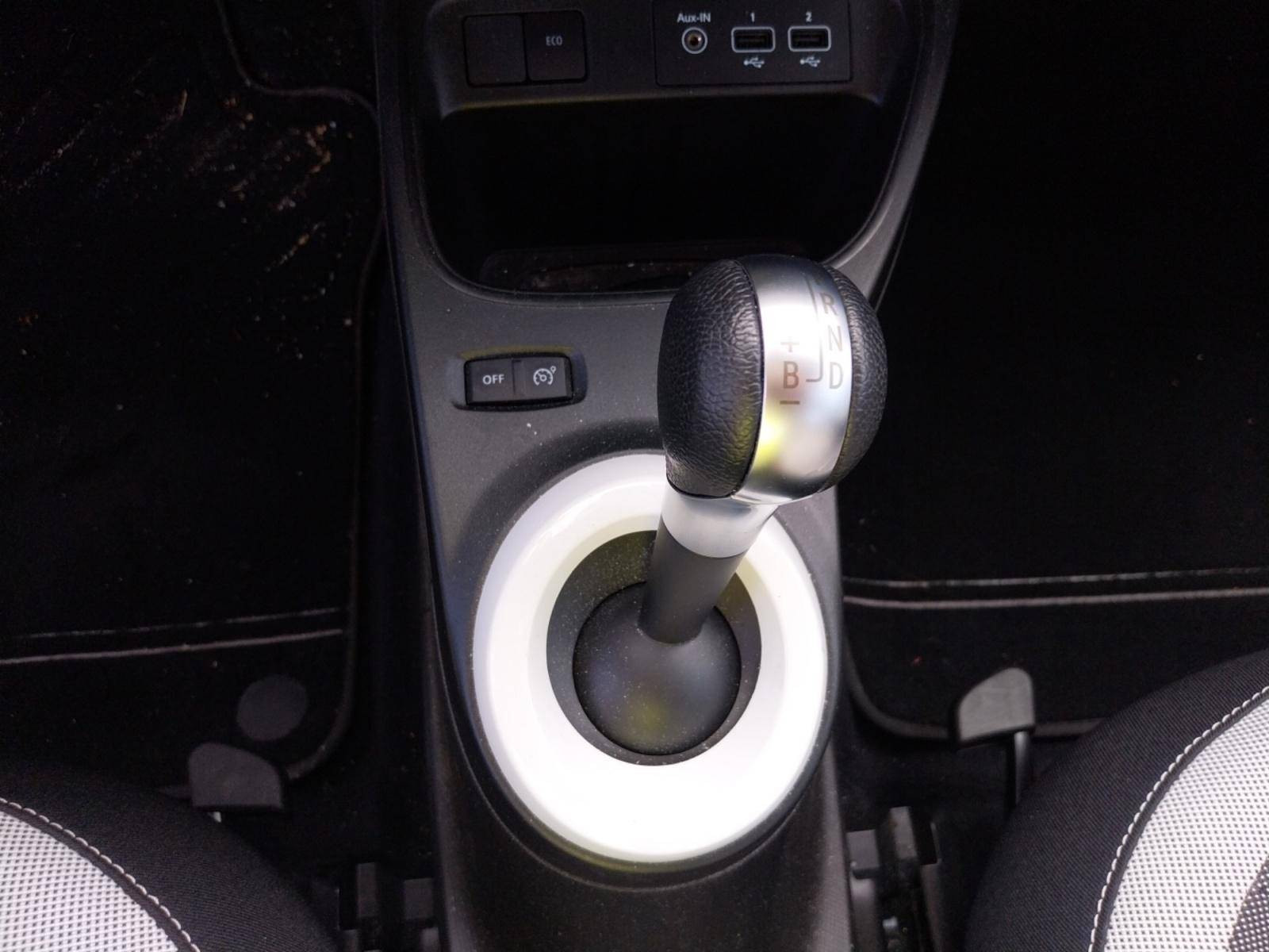 Vente en ligne Renault Twingo Electrique Twingo III E-Tech au prix de 13 890 €