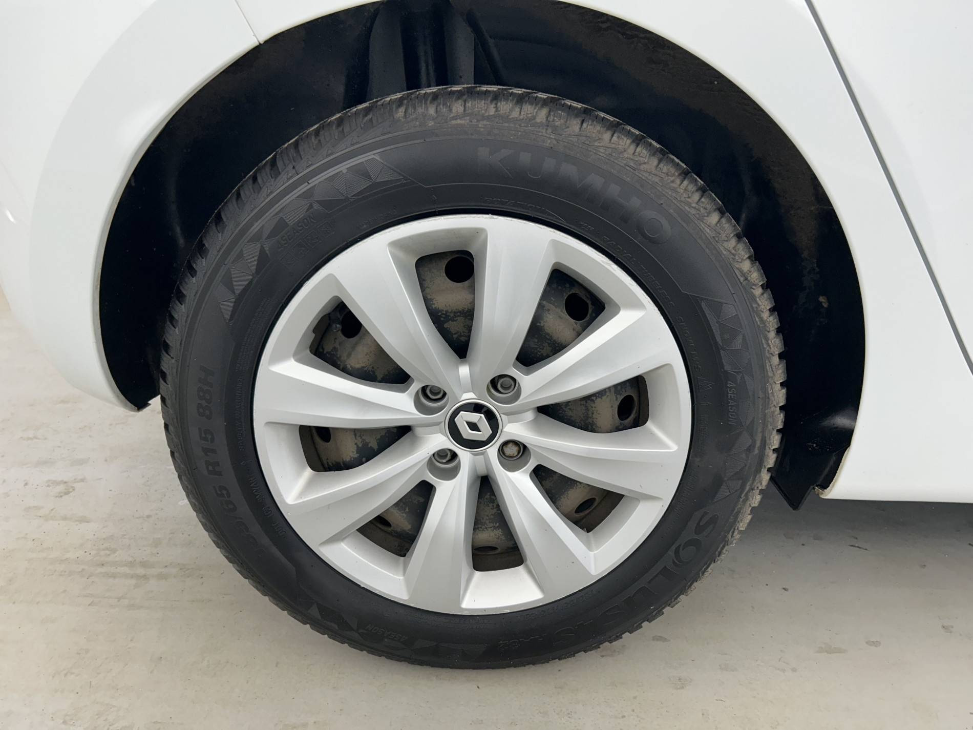 Vente en ligne Renault Clio 5 Clio SCe 65 au prix de 11 990 €