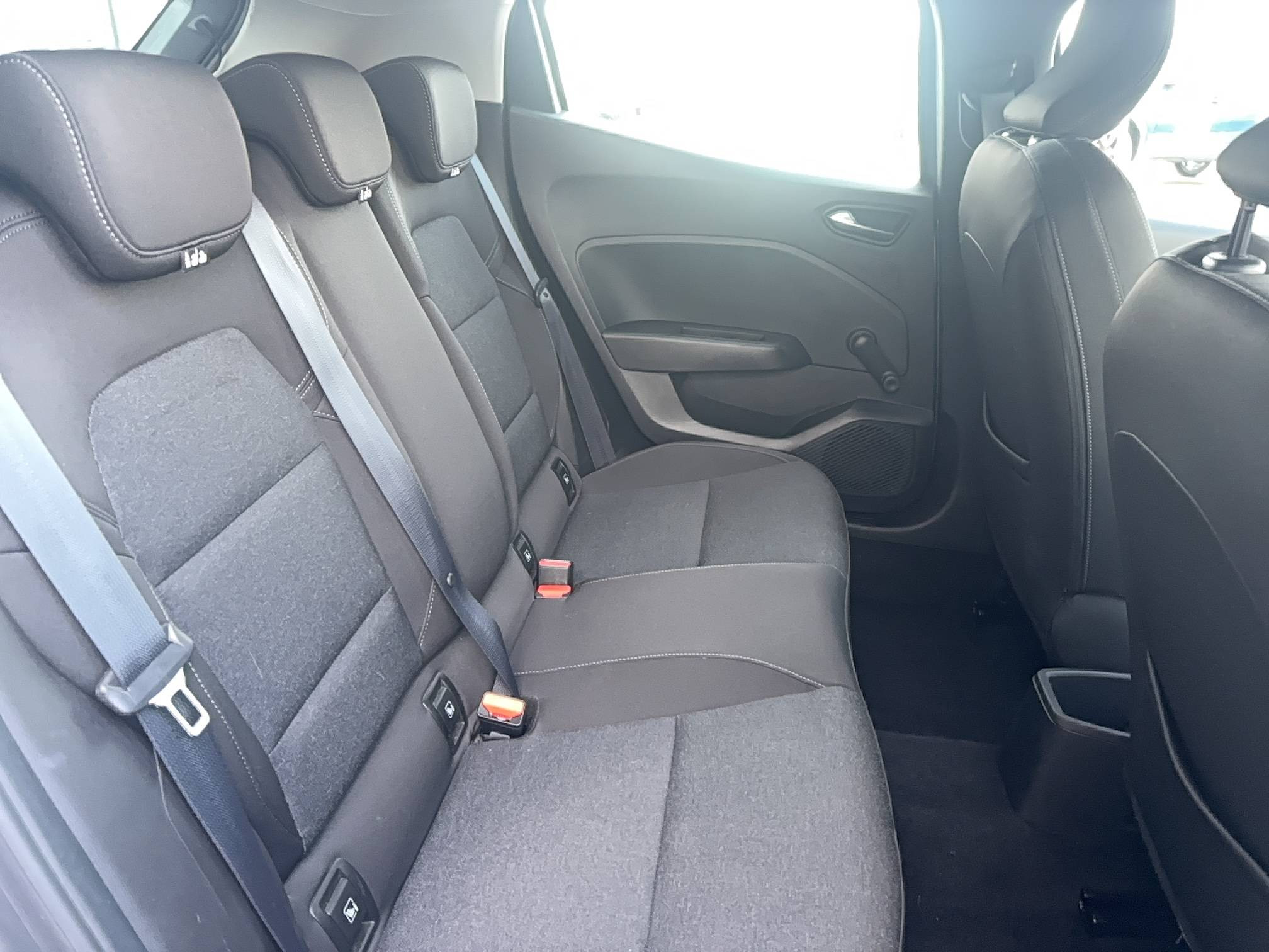 Vente en ligne Renault Clio 5 Clio TCe 90 au prix de 13 690 €