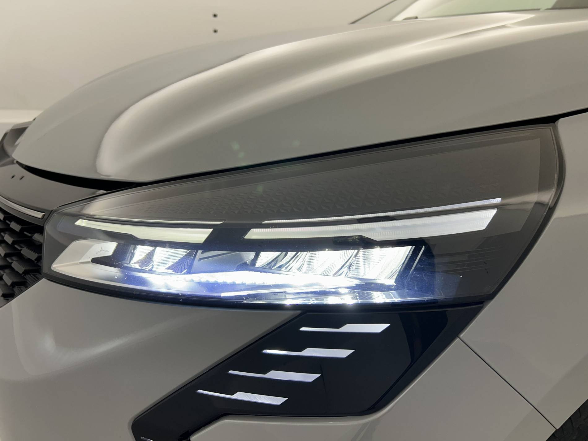 Vente en ligne Renault Clio 5 Clio TCe 90 au prix de 14 990 €