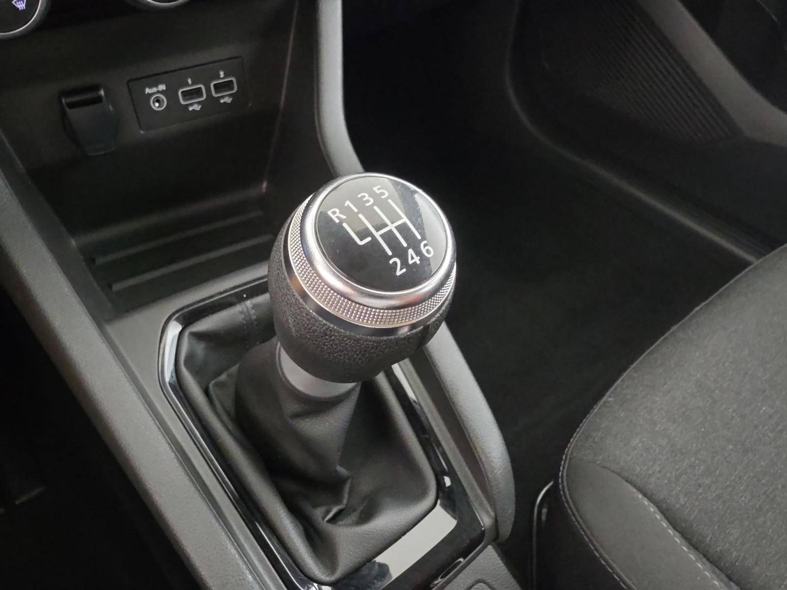 Vente en ligne Renault Clio 5 Clio TCe 90 au prix de 13 990 €