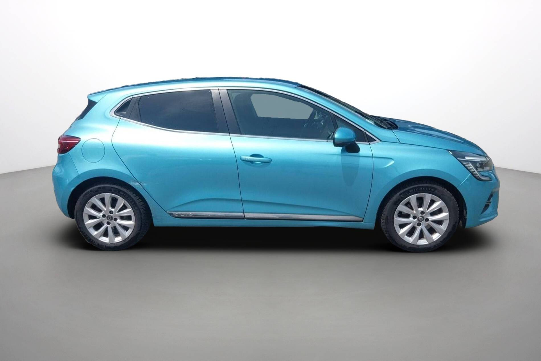Vente en ligne Renault Clio 5 Clio TCe 130 EDC FAP au prix de 11 990 €
