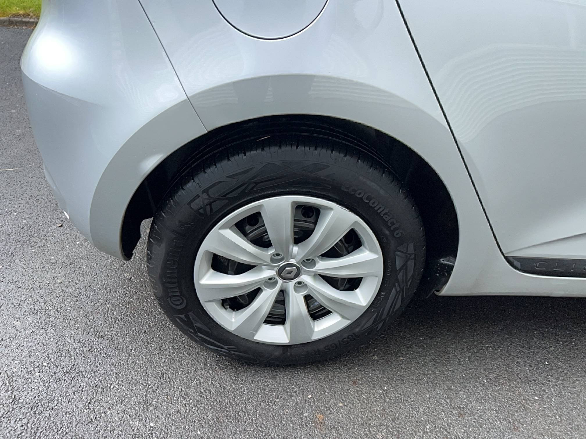 Vente en ligne Renault Clio 5 Clio SCe 65 au prix de 10 990 €