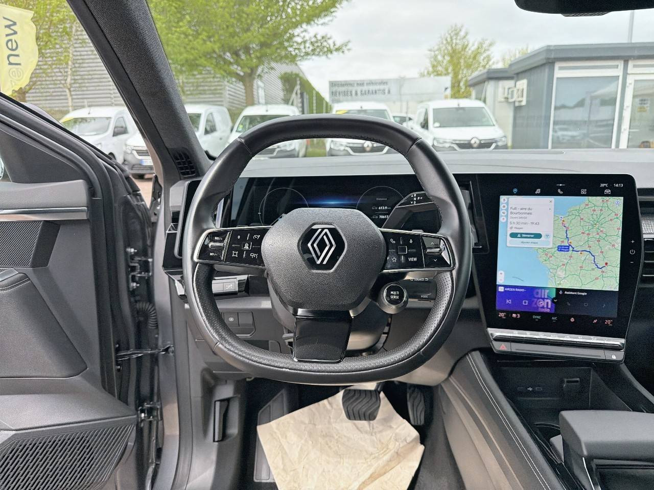 Vente en ligne Renault Austral  E-Tech hybrid 200 au prix de 25 990 €