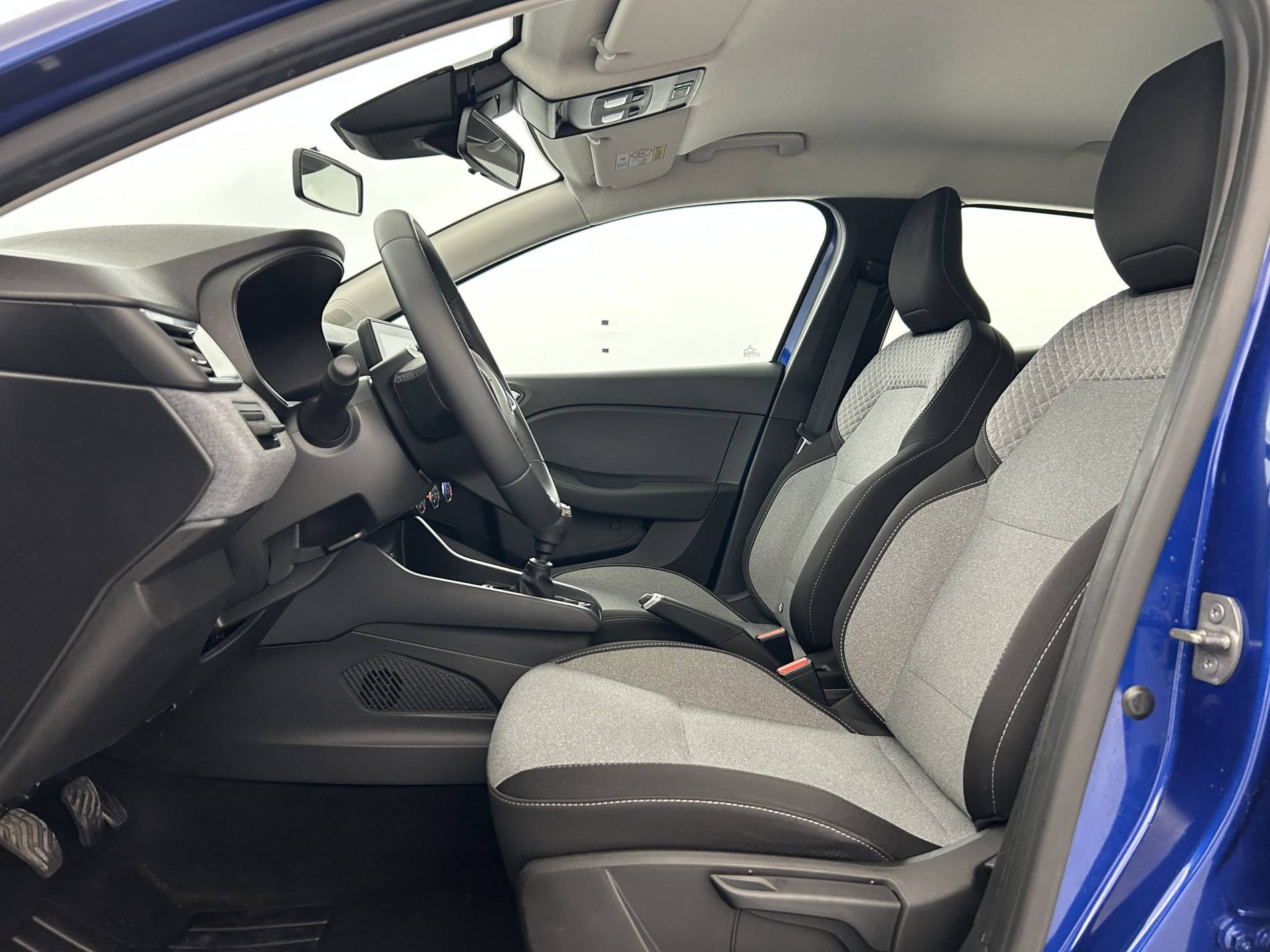 Vente en ligne Renault Clio 5 Clio Blue dCi 100 ch GSR2 au prix de 15 890 €