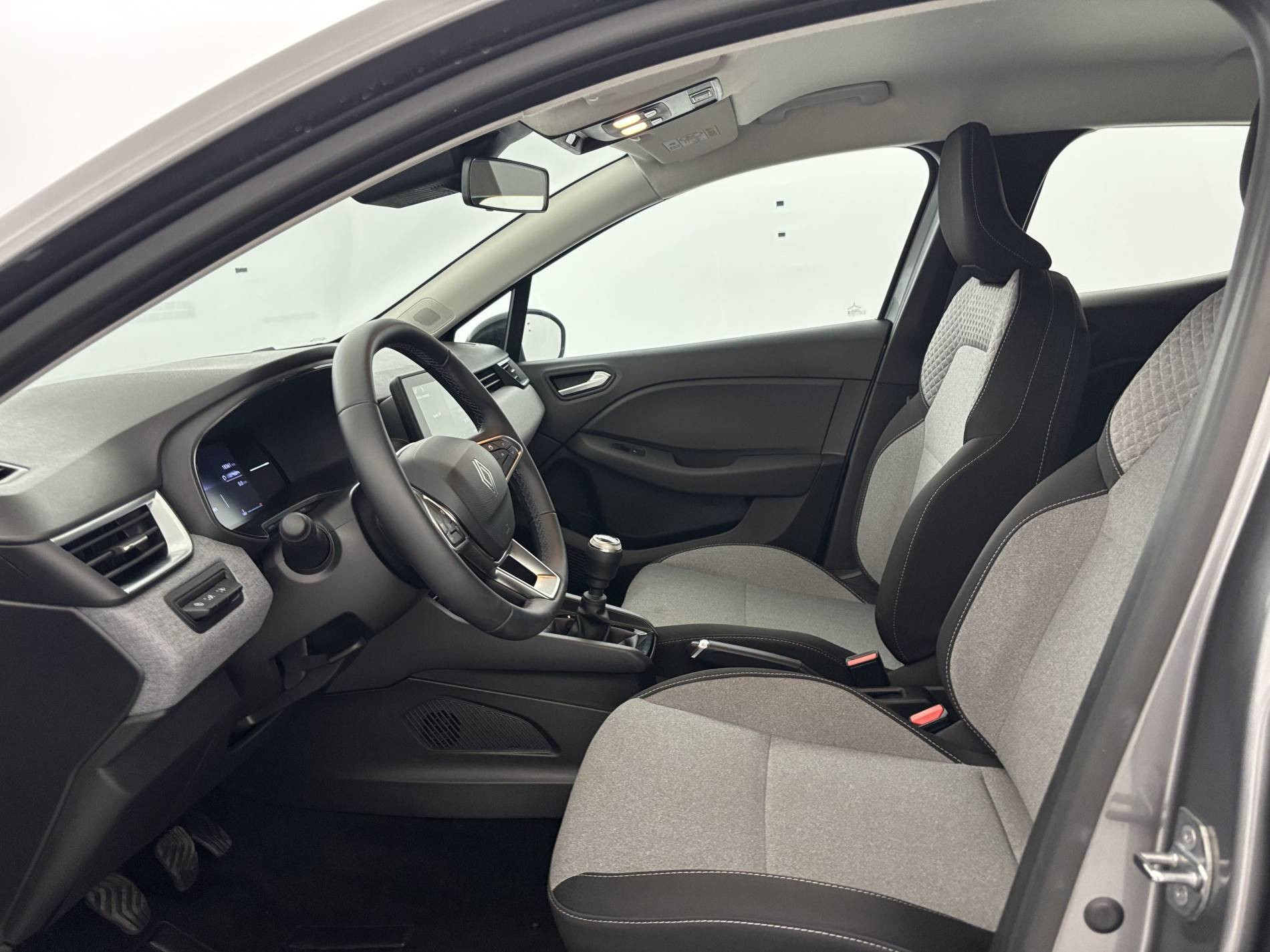 Vente en ligne Renault Clio 5 Clio Blue dCi 100 ch GSR2 au prix de 17 690 €