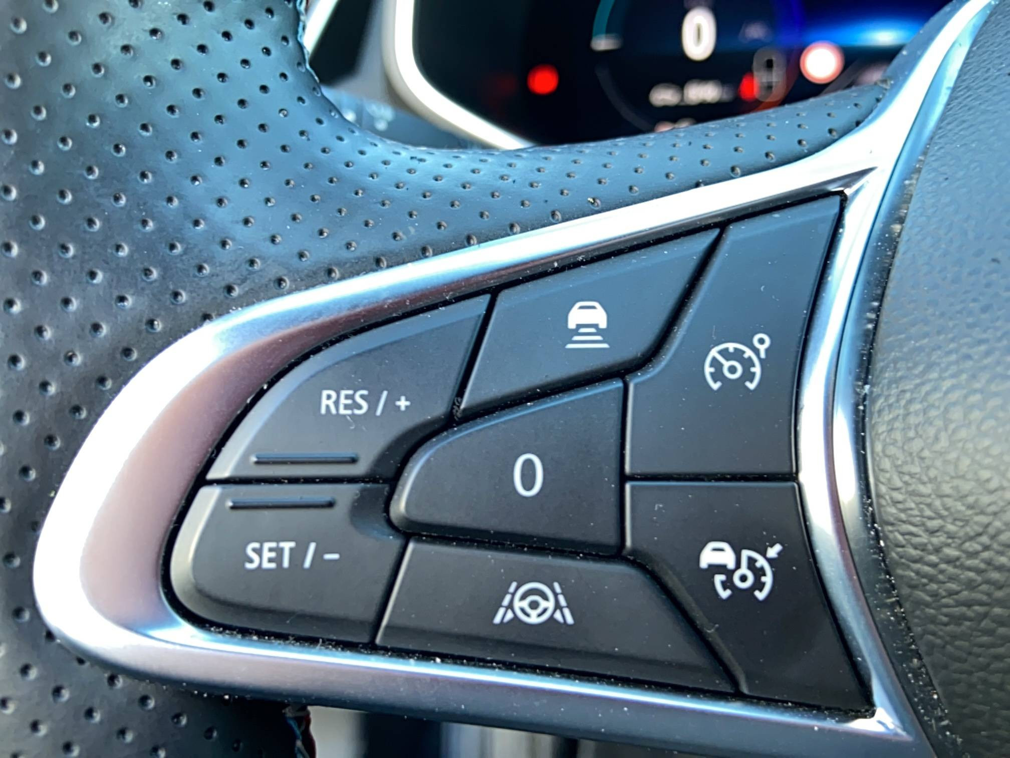 Vente en ligne Renault Clio 5 Clio E-Tech full hybrid 145 au prix de 20 990 €